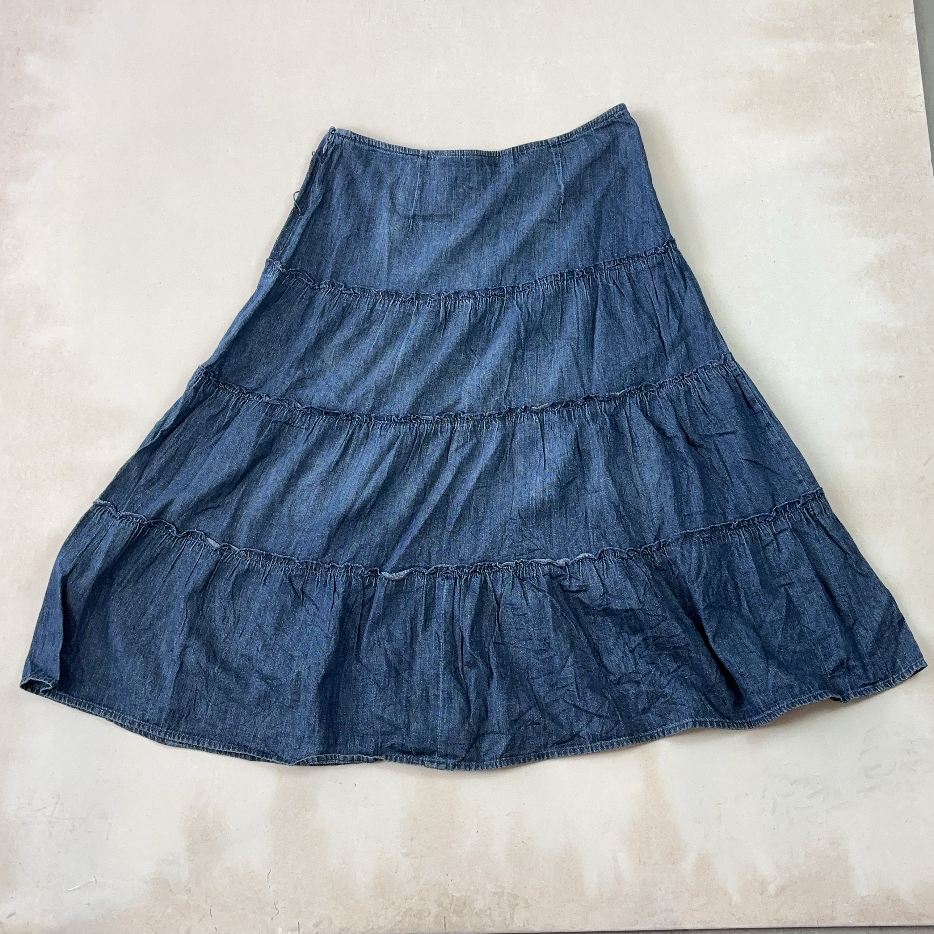 JONES WEAR JEANS DENIM SKIRT - LARGE