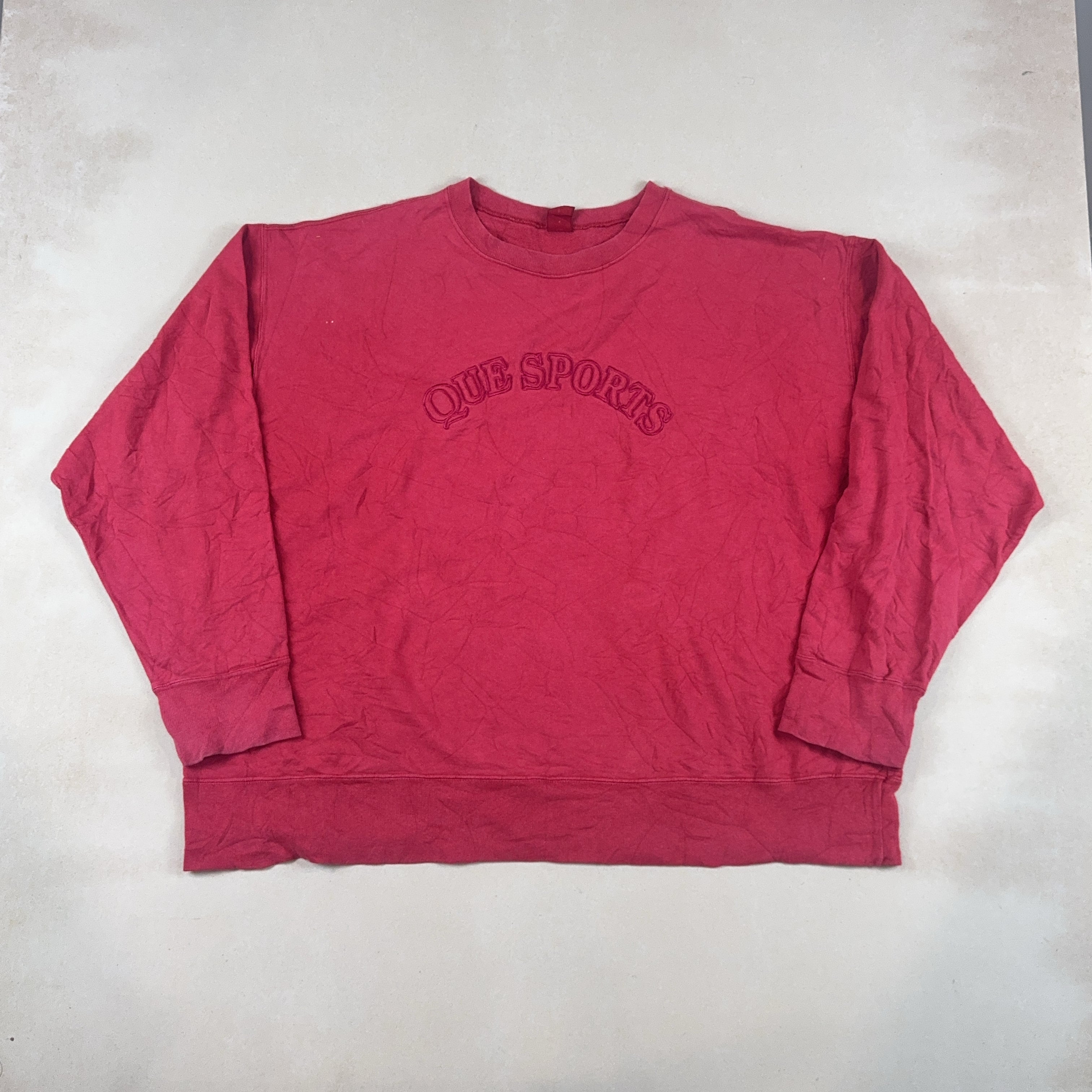 QUE SPORTS CREW - 3X LARGE