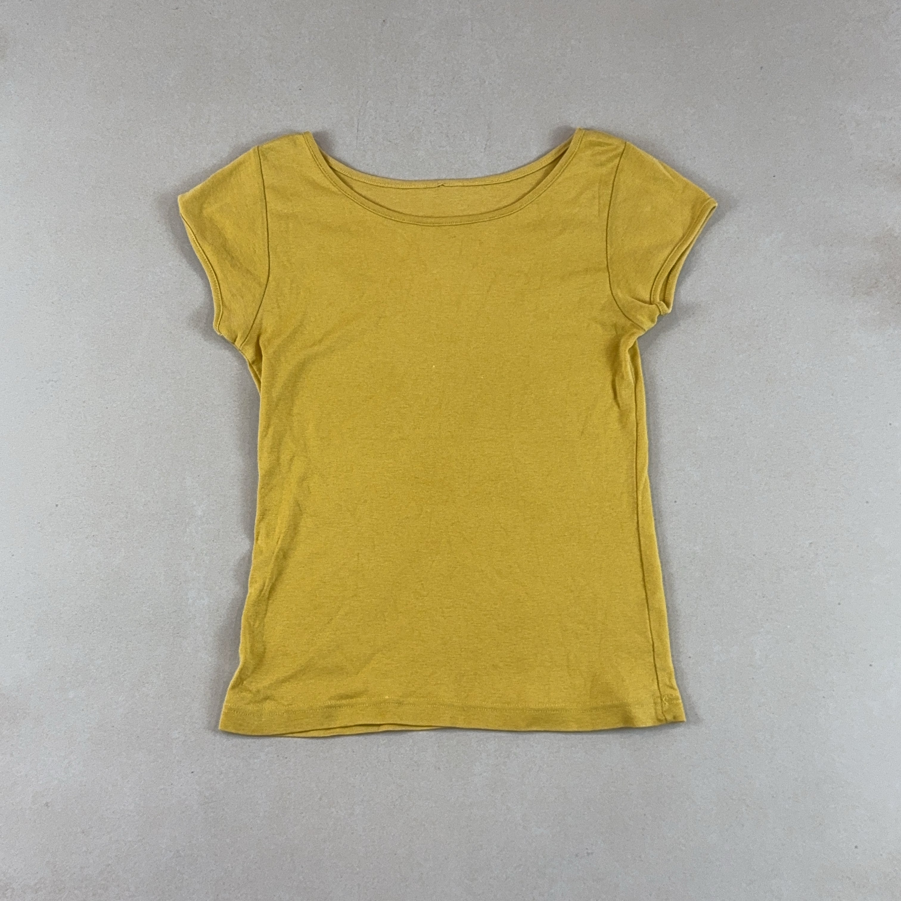 VINTAGE TEE - MEDIUM