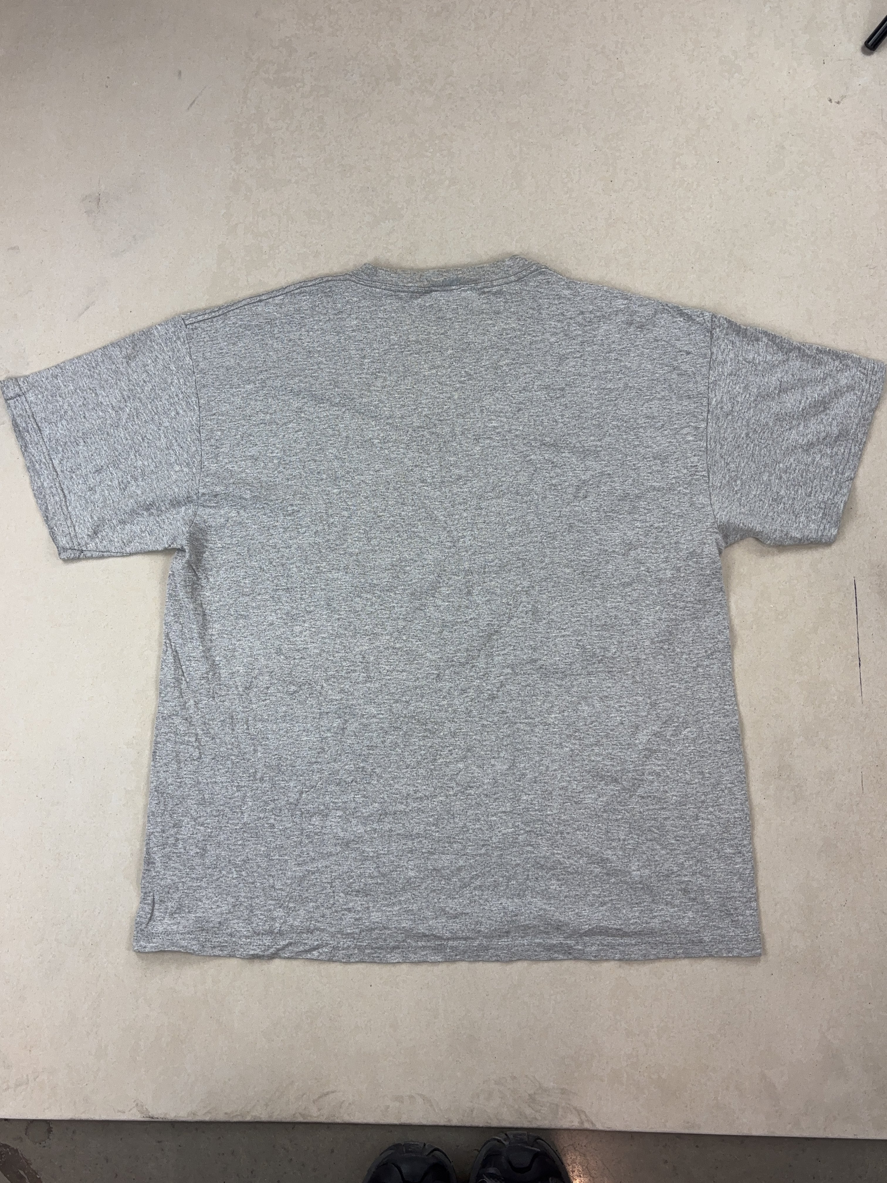 NIKE GREY TEE - X LARGE