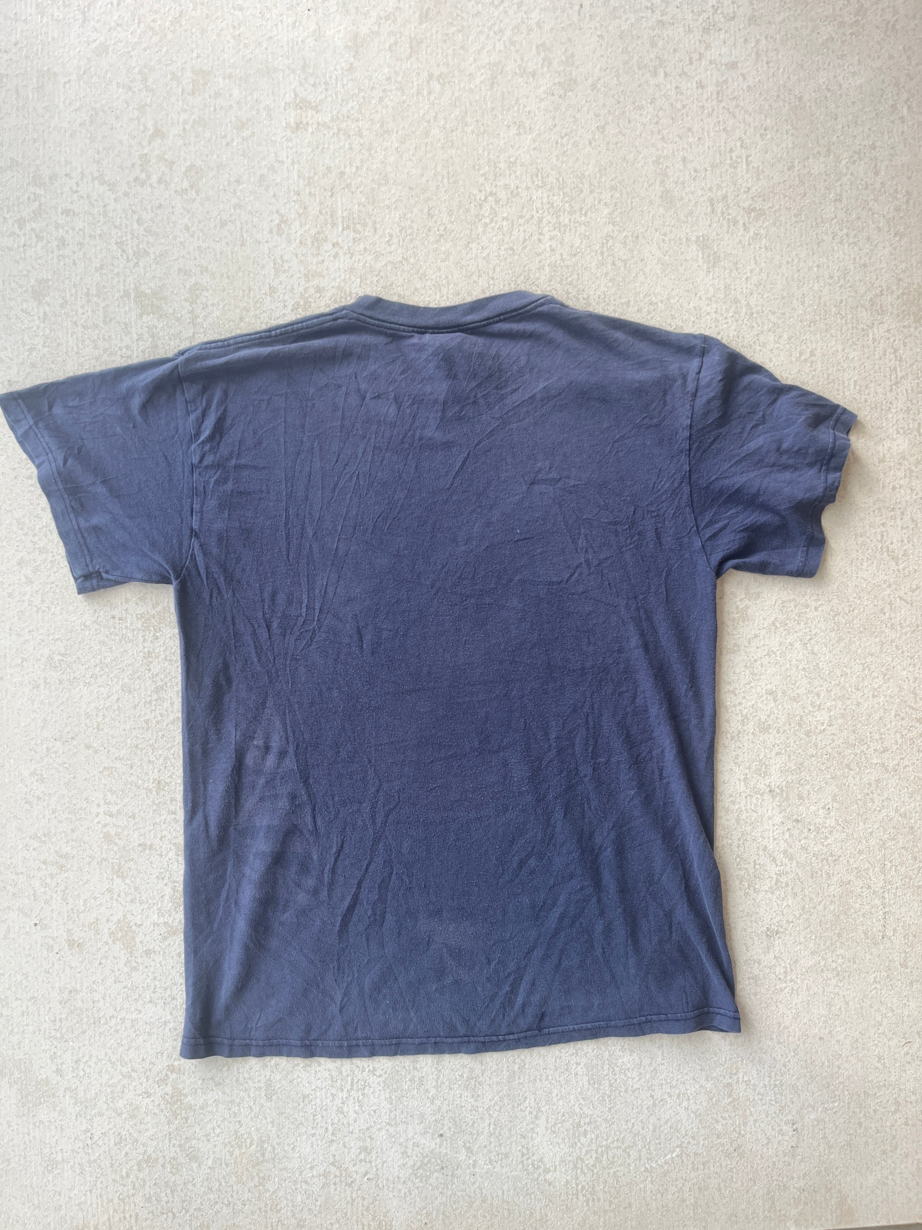 QUIKSILVER TEE - MEDIUM