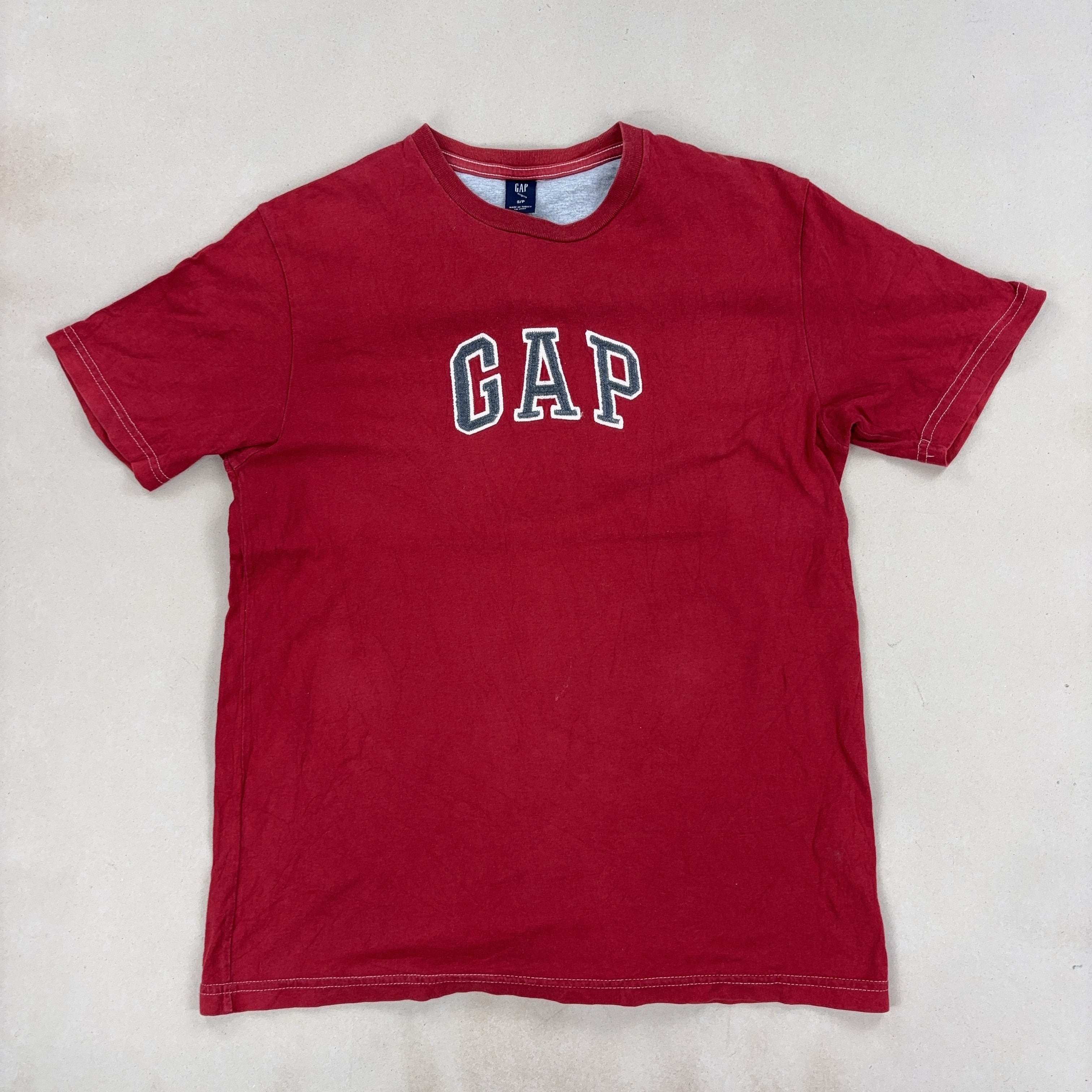 GAP TEE - SMALL