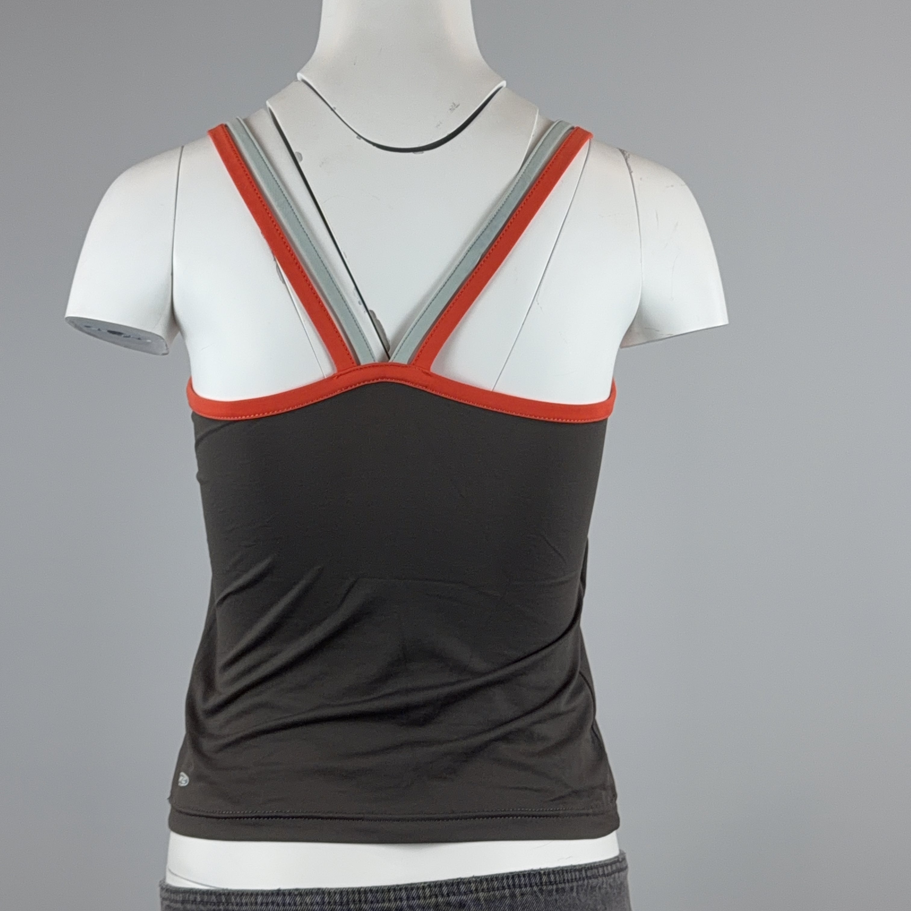 REEBOK TOP - SMALL