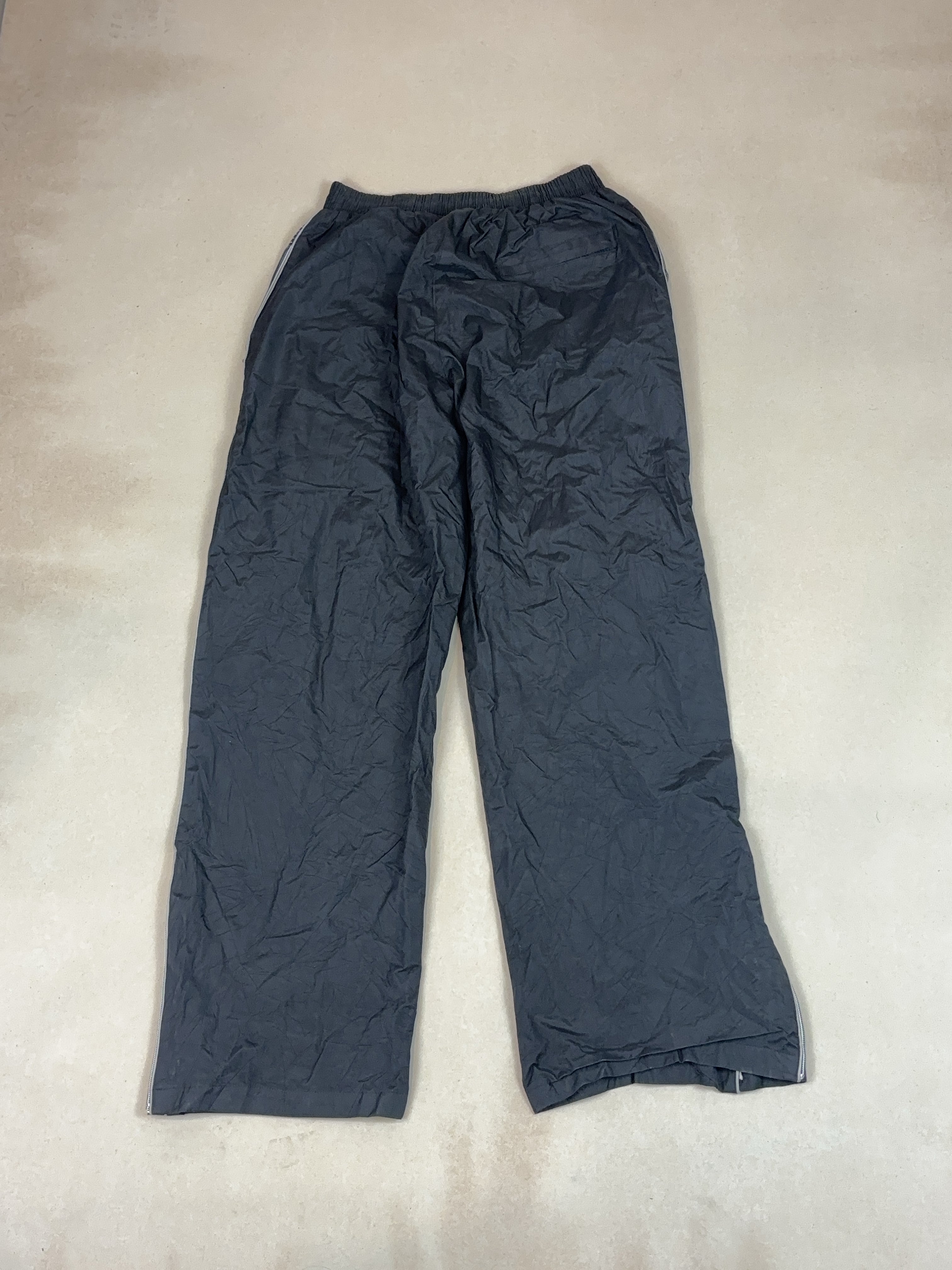 ADIDAS SPORT PANTS - MEDIUM