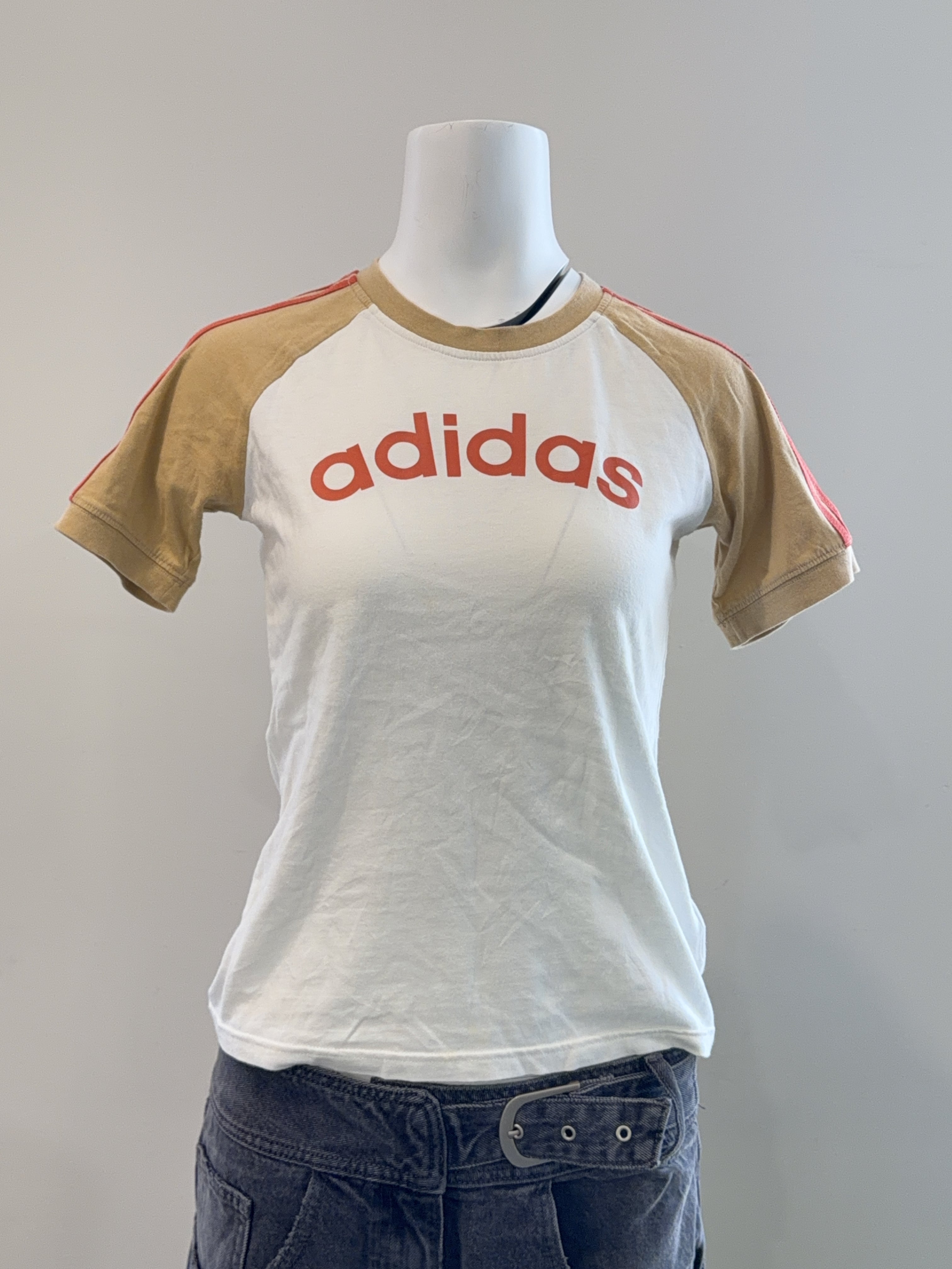ADIDAS TEE - 10