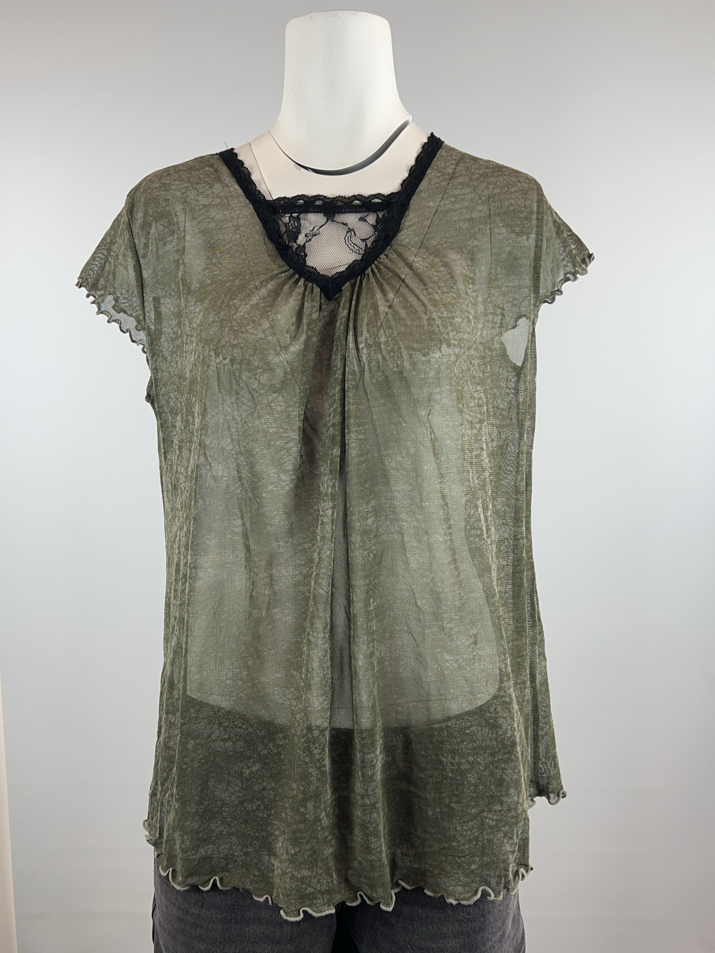 SFRE JUUNE TOP - MEDIUM