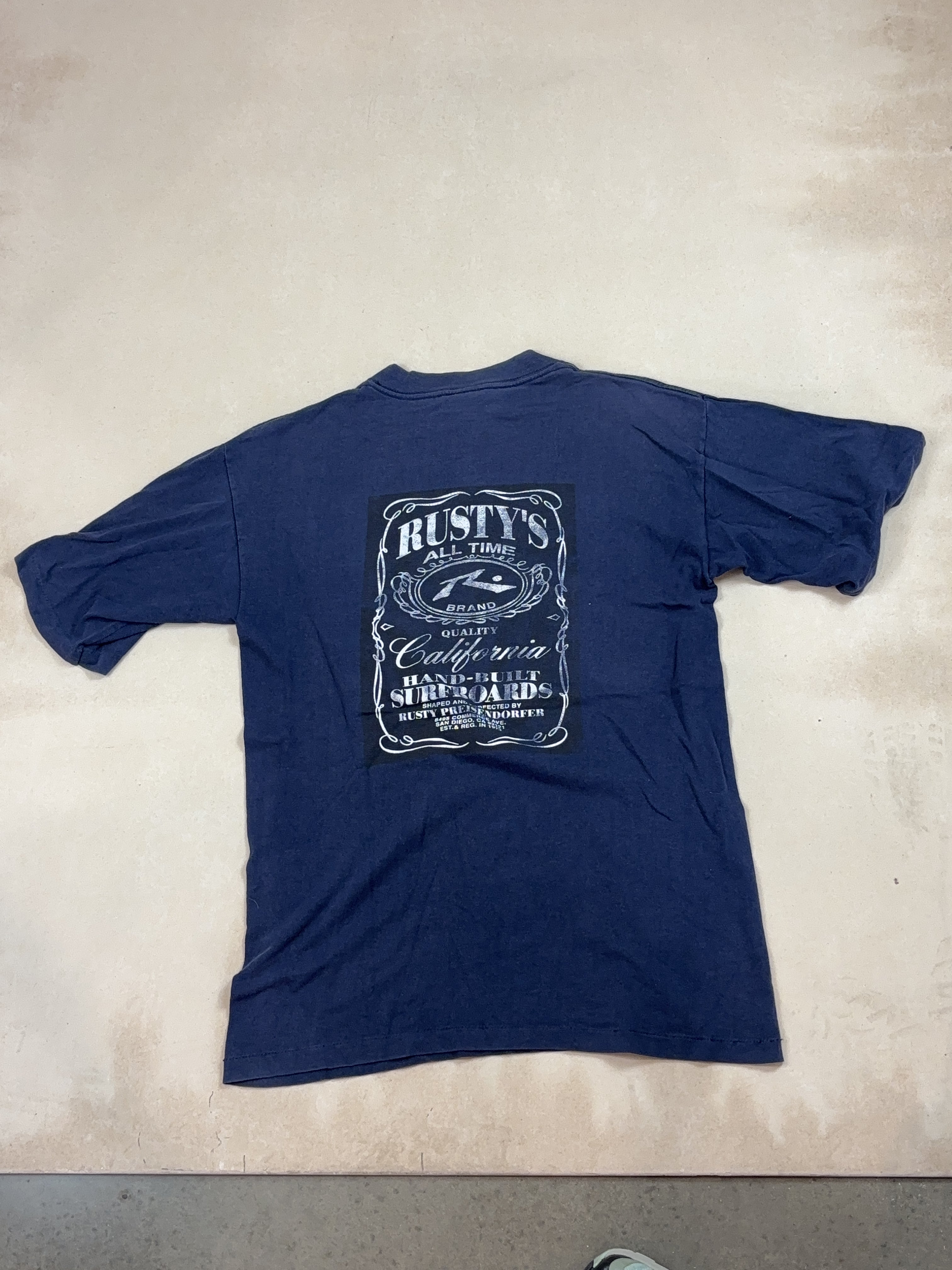 RUSTY TEE - MEDIUM