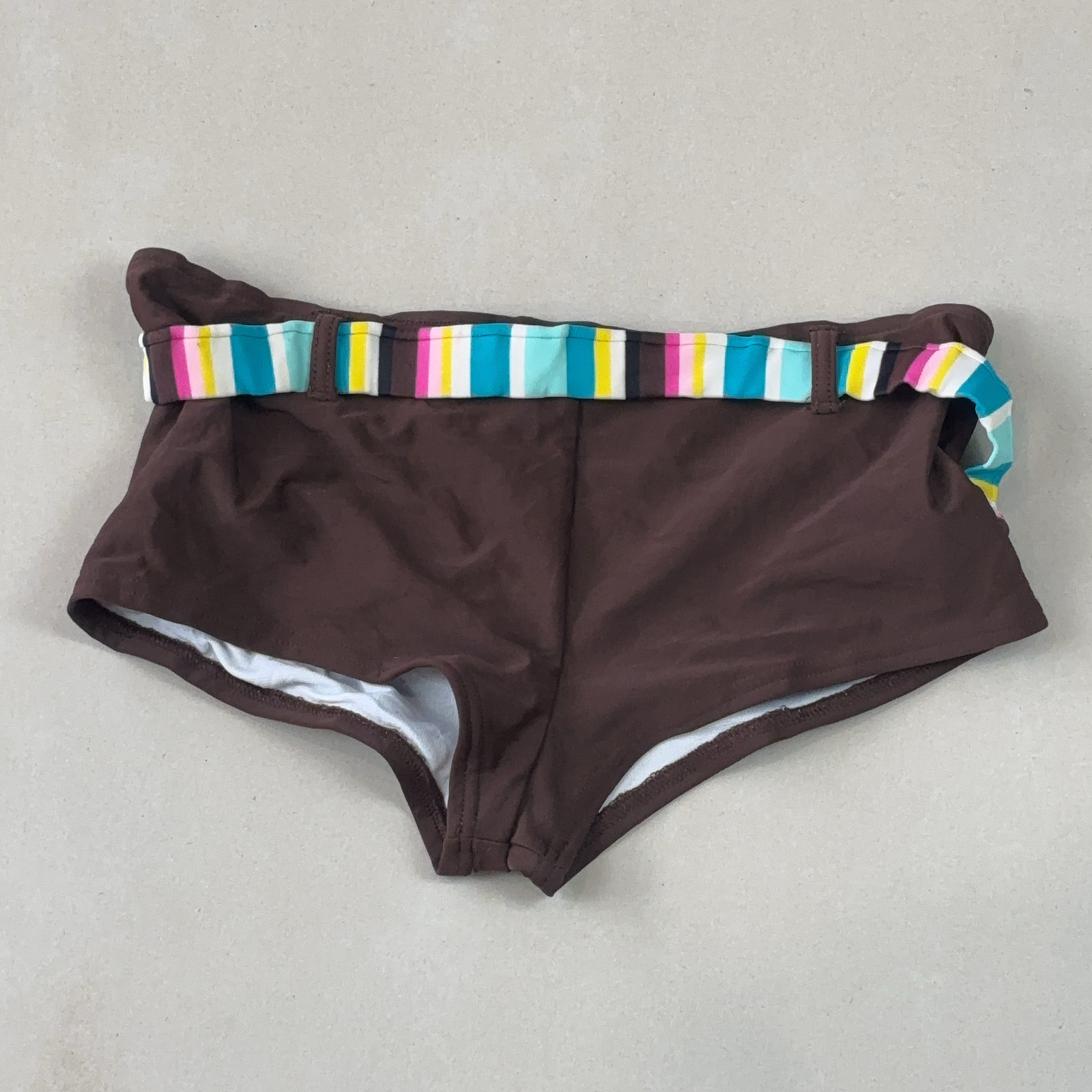 VINTAGE SWIMWEAR - LARGE