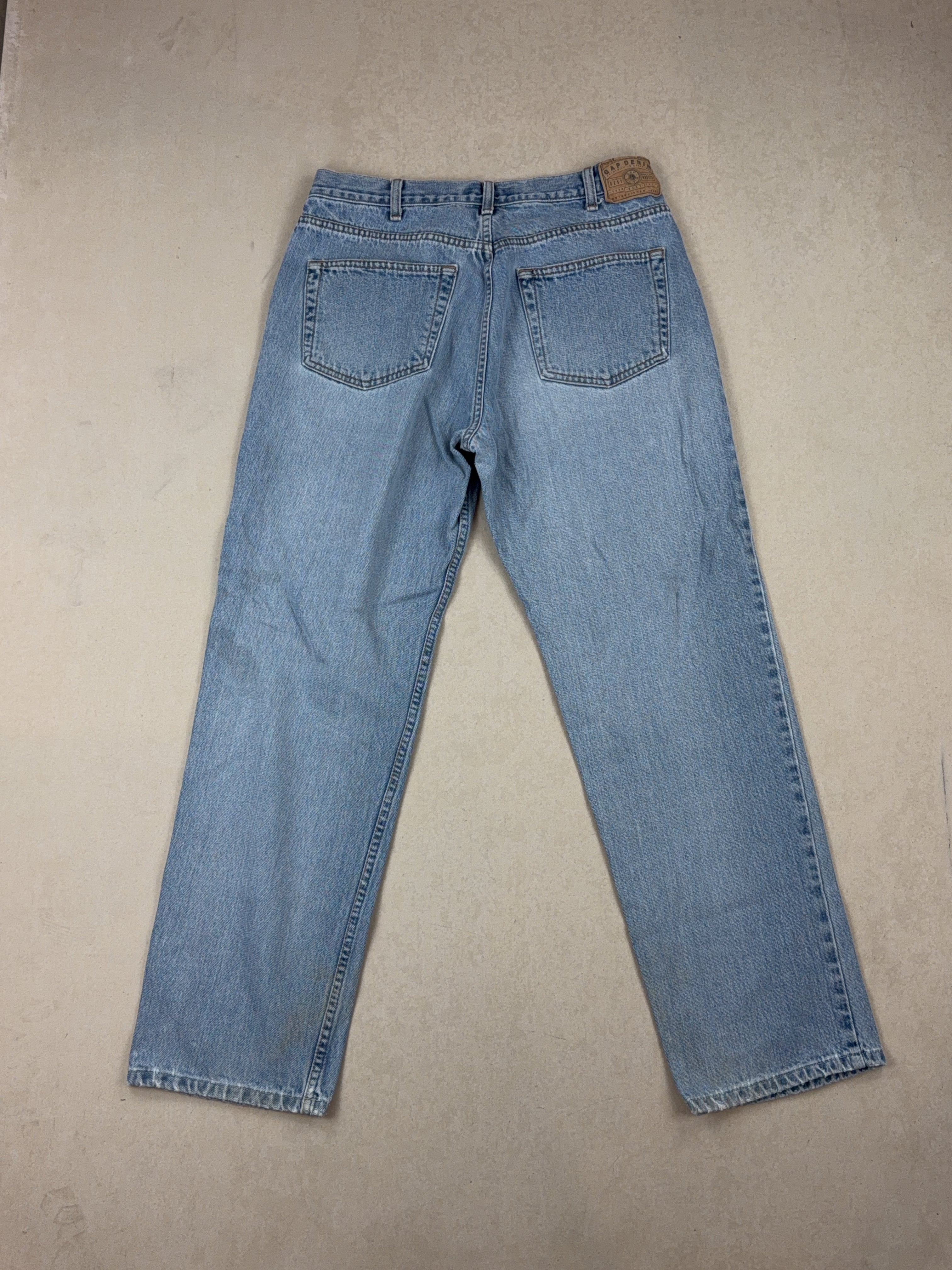 GAP JEANS - MEDIUM