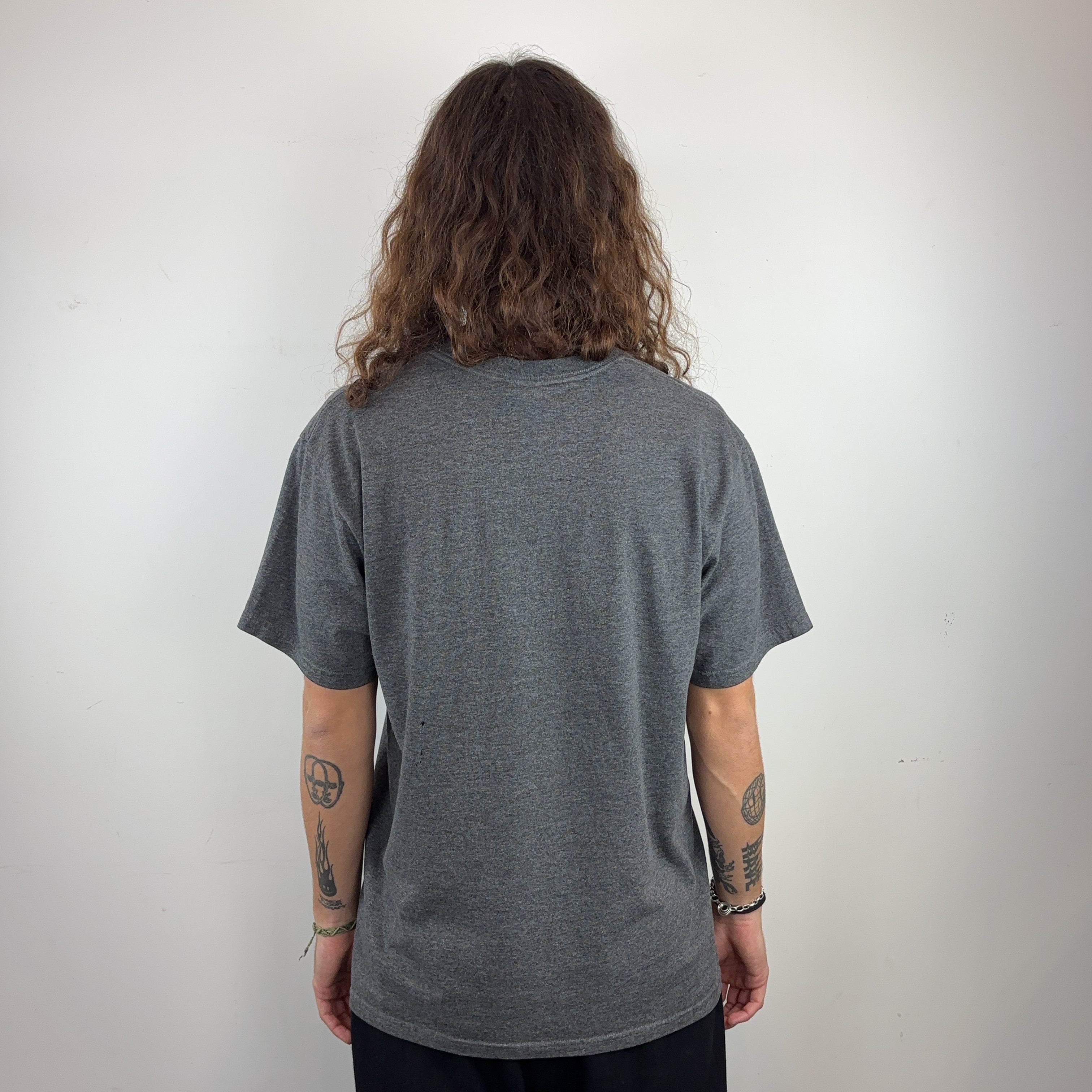 NIKE TEE - LARGE