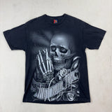 GRAPHIC SKULL TEE - LARGE