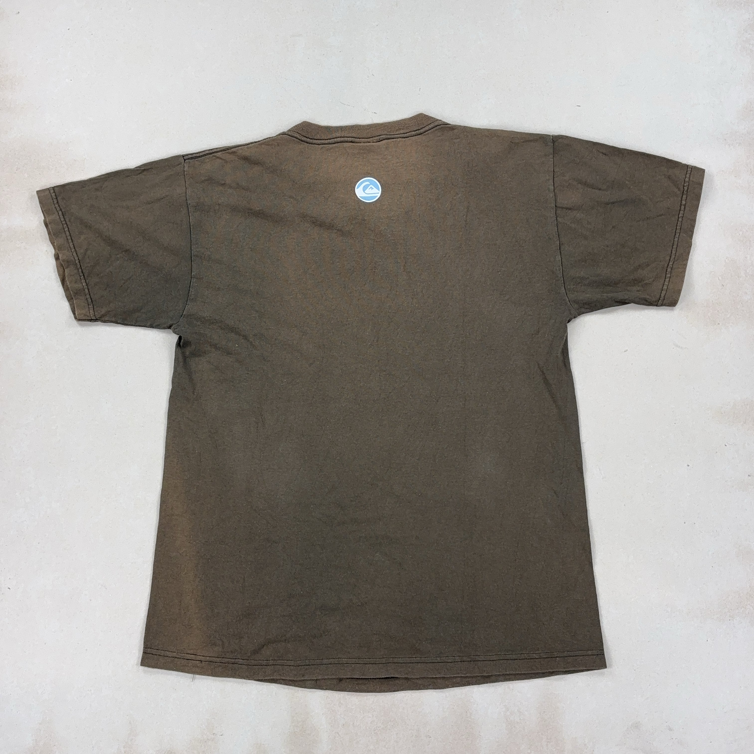 QUIKSILVER TEE - MEDIUM