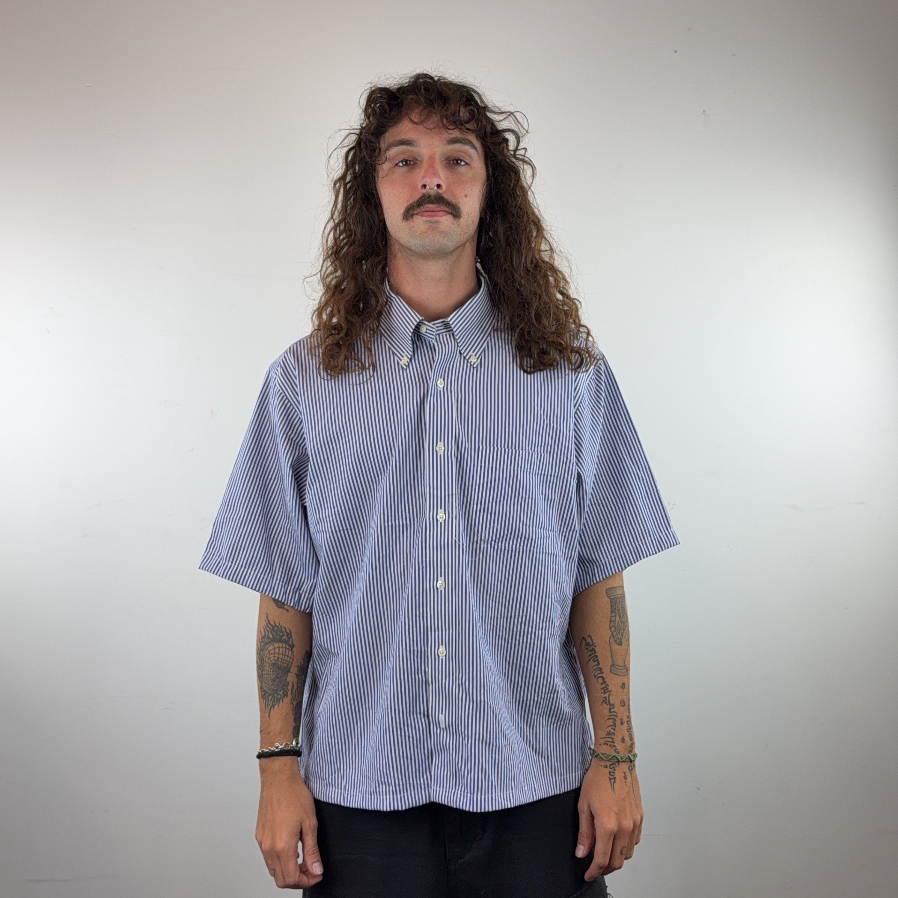 VINTAGE BOXY SHIRT - LARGE