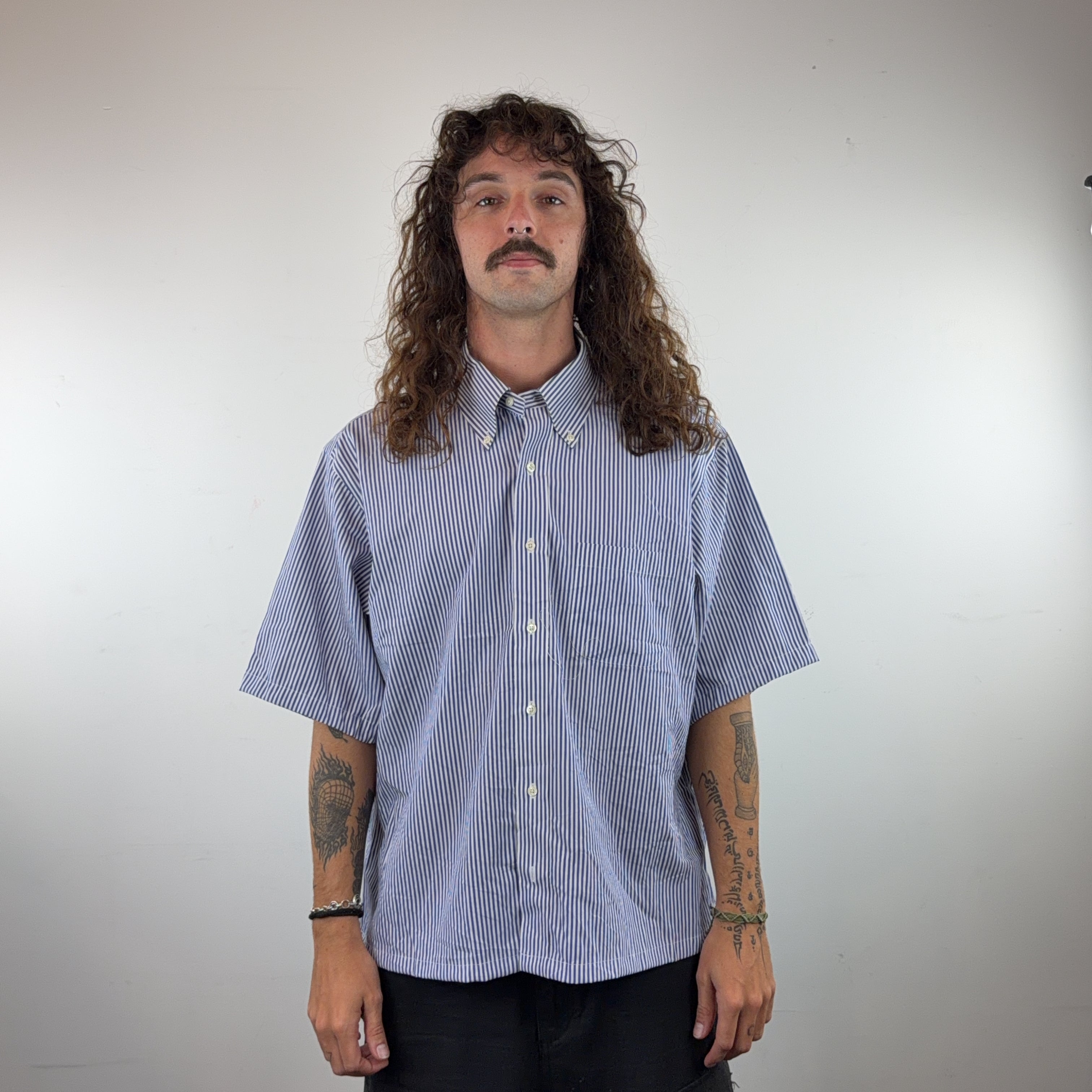 VINTAGE BOXY SHIRT - LARGE