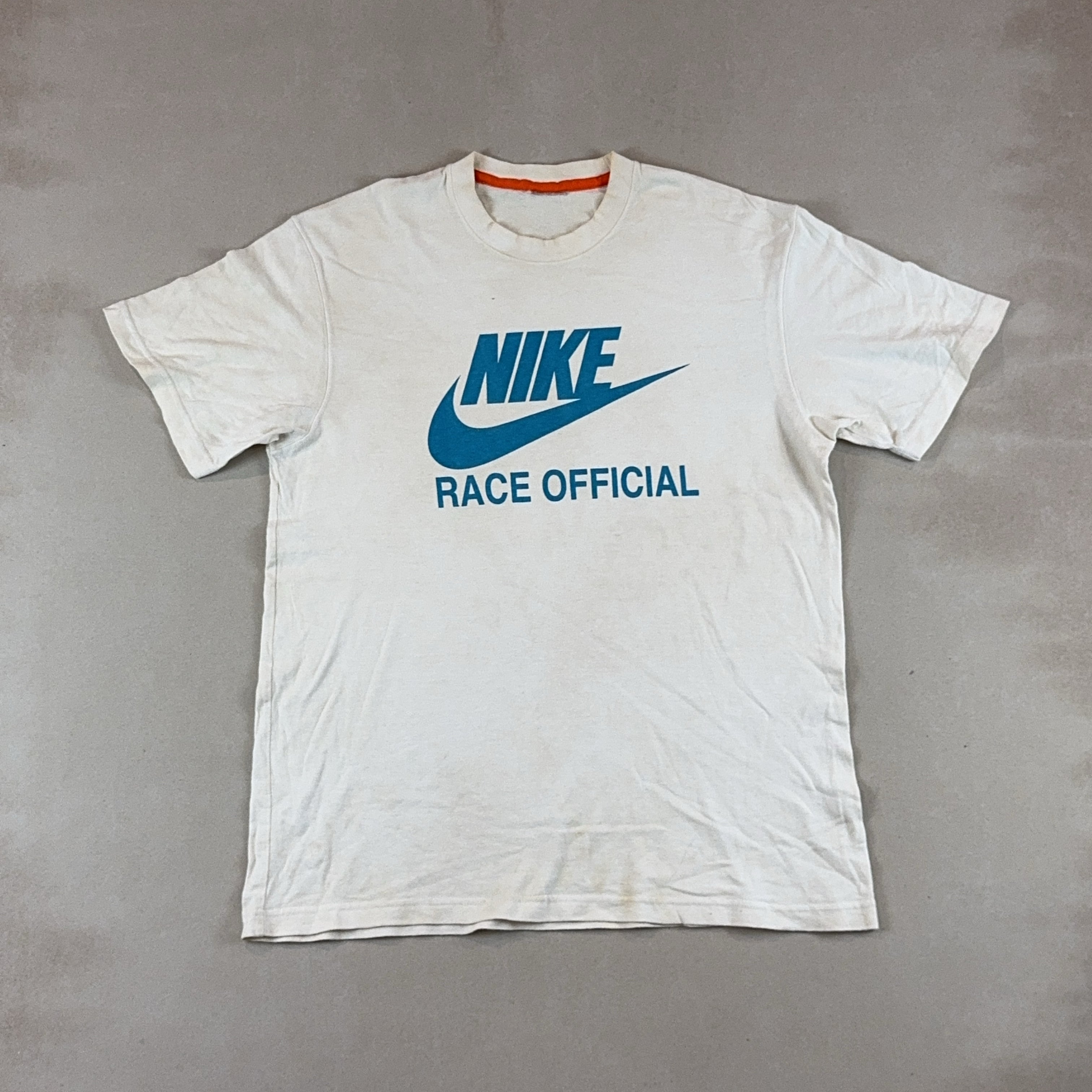 NIKE RACE OFFICIAL TEE - LARGE