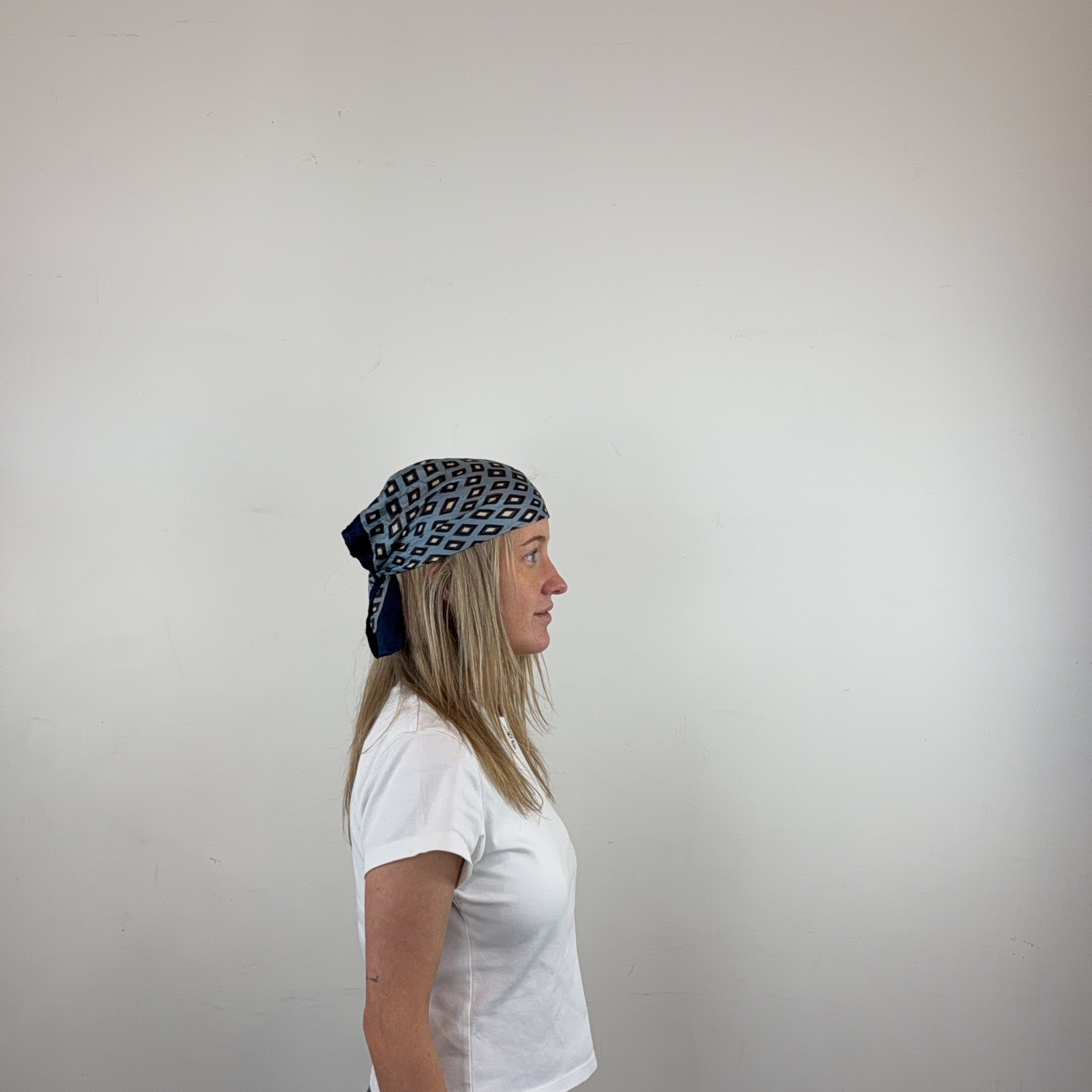HEAD SCARF