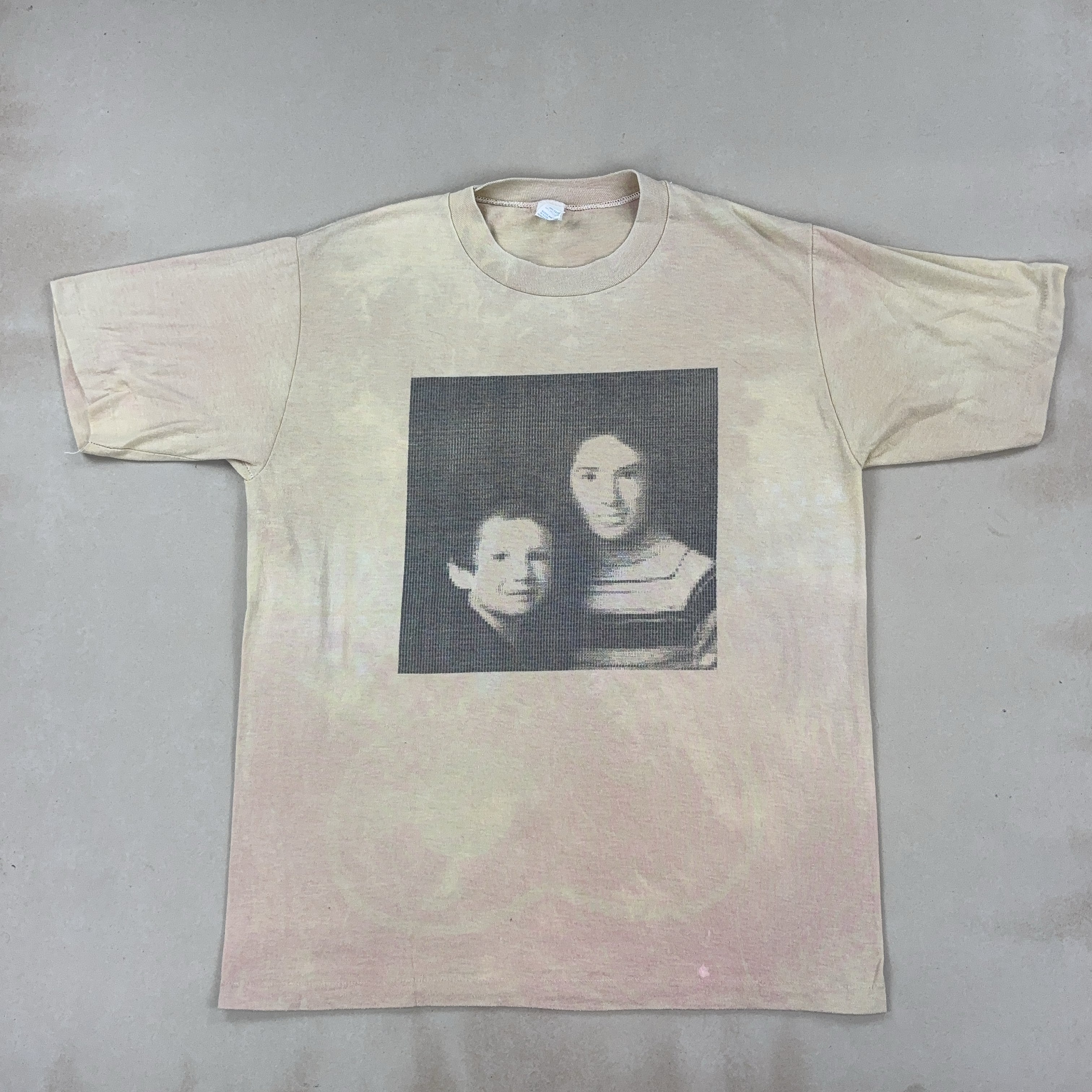 VINTAGE TEE - LARGE