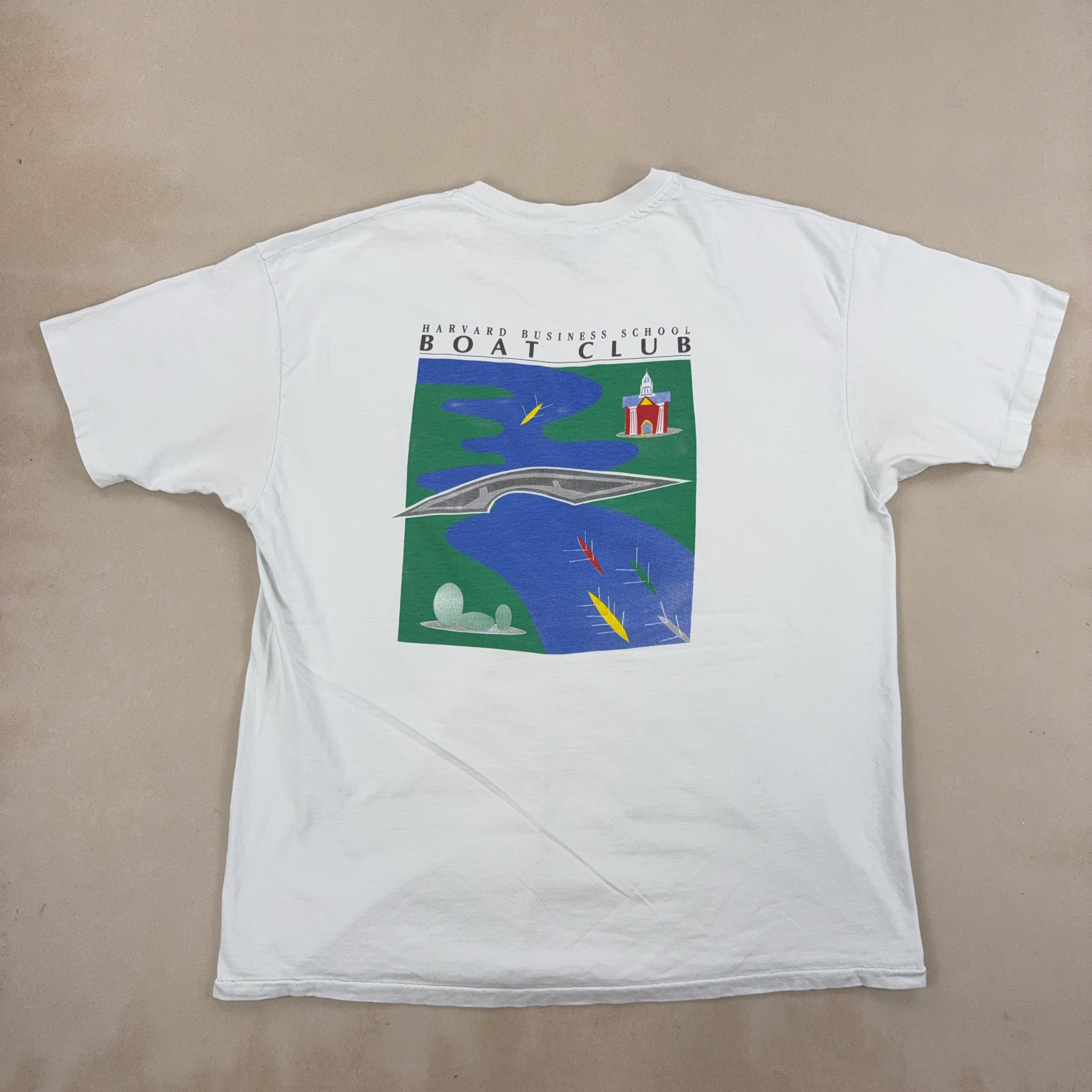 'HARVARD BUSINESS SCHOOL BOAT CLUB' GRAPHIC TEE - LARGE