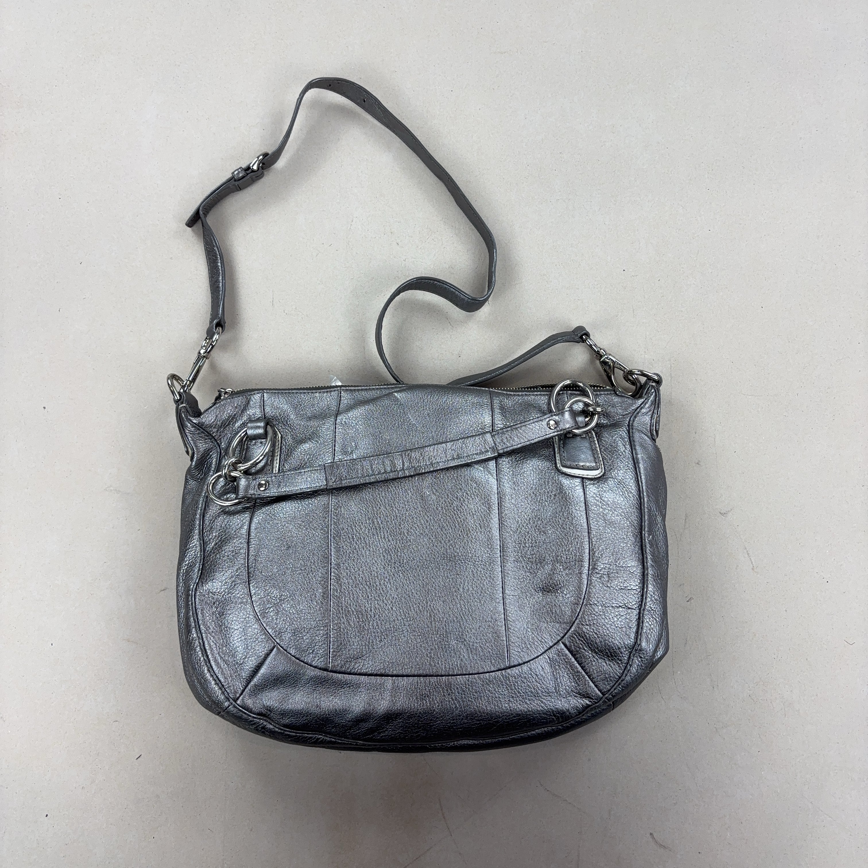 COACH HANDBAG - MEDIUM