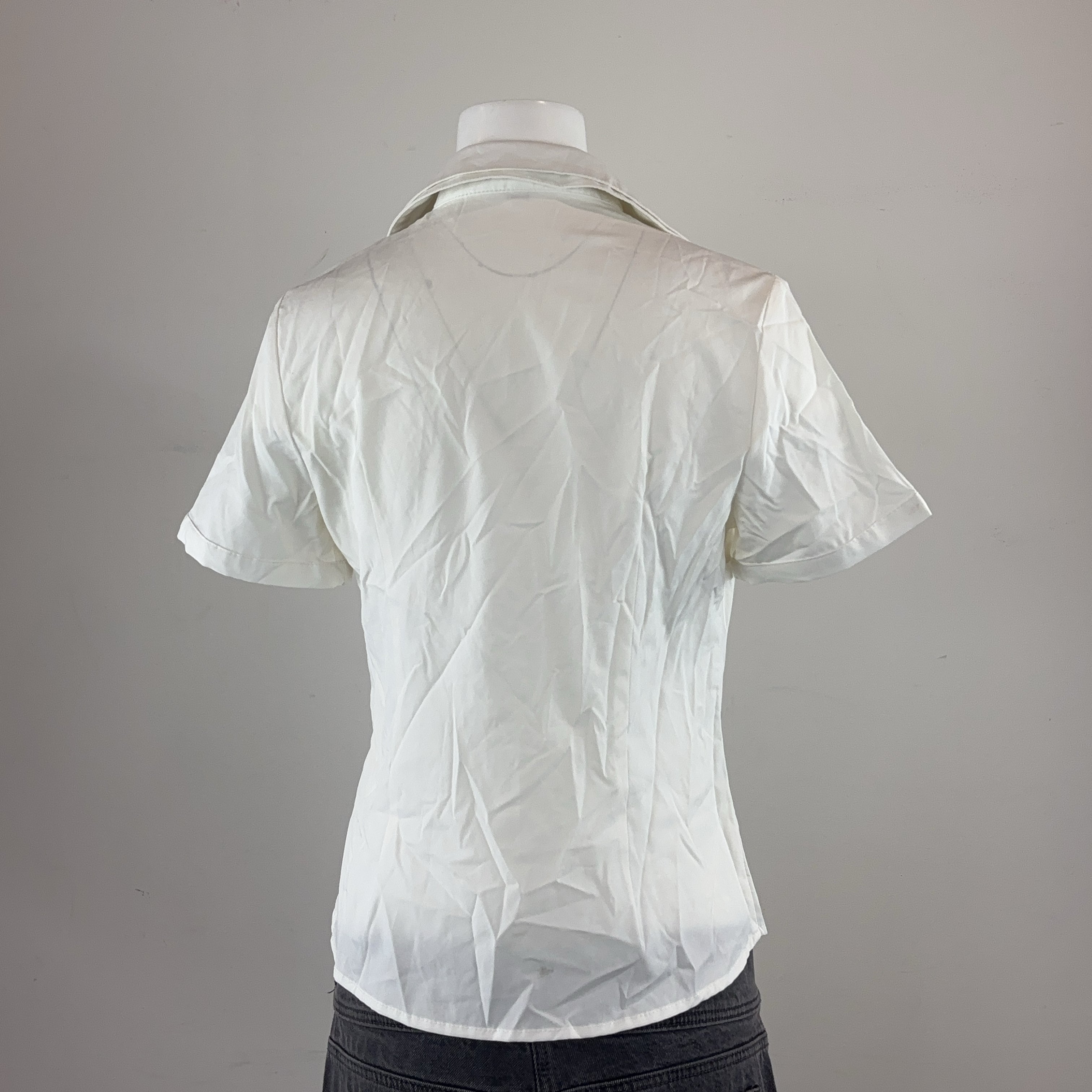 WHITE BLOUSE - MEDIUM