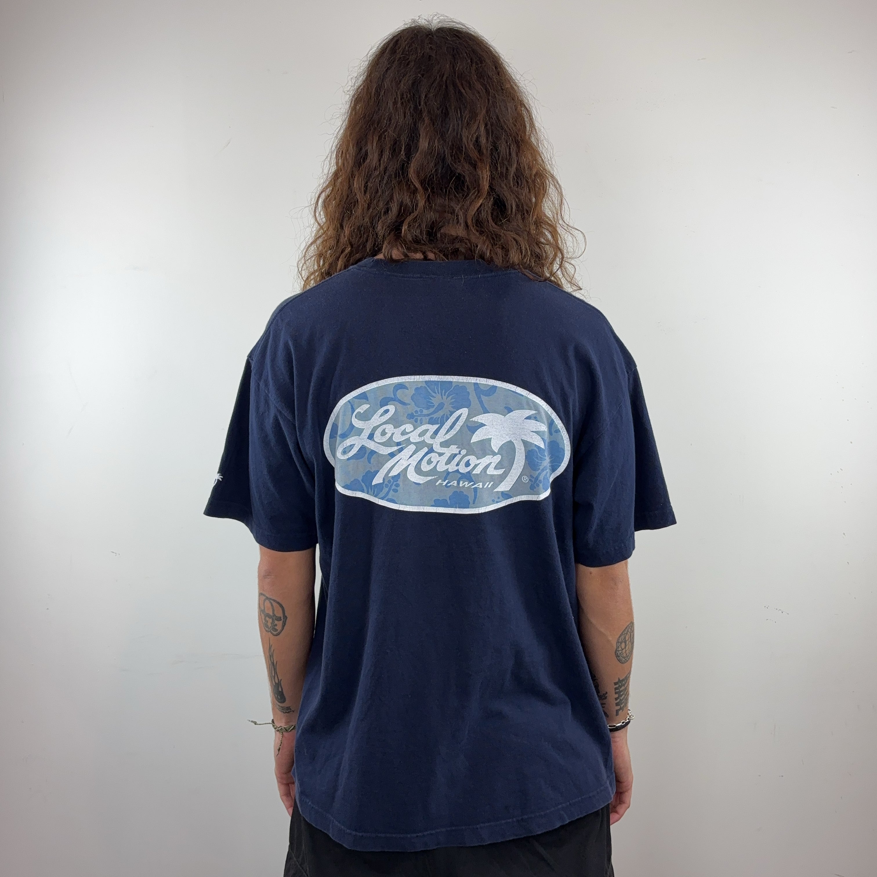 LOCAL MOTION TEE - LARGE