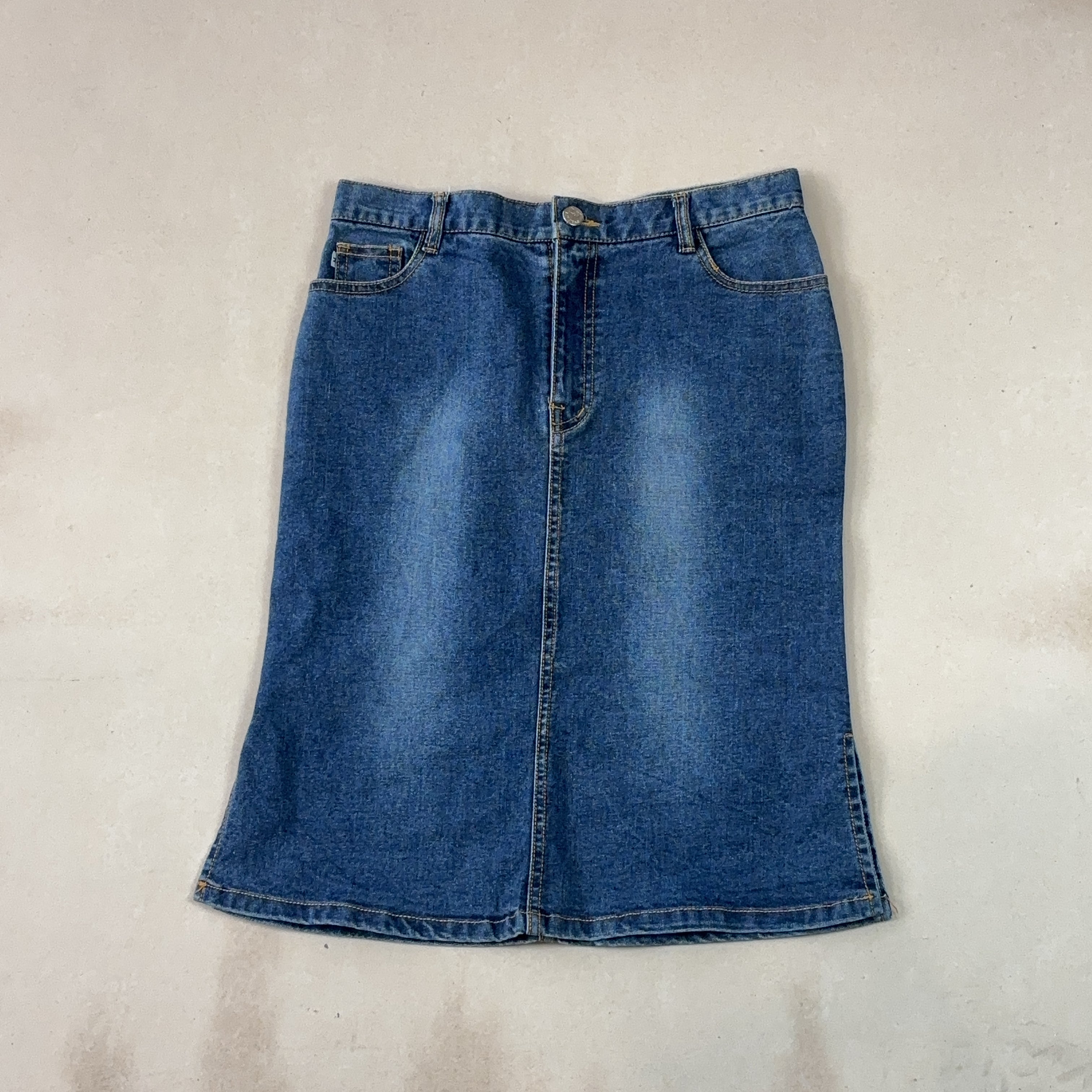 VINTAGE SKIRT - LARGE