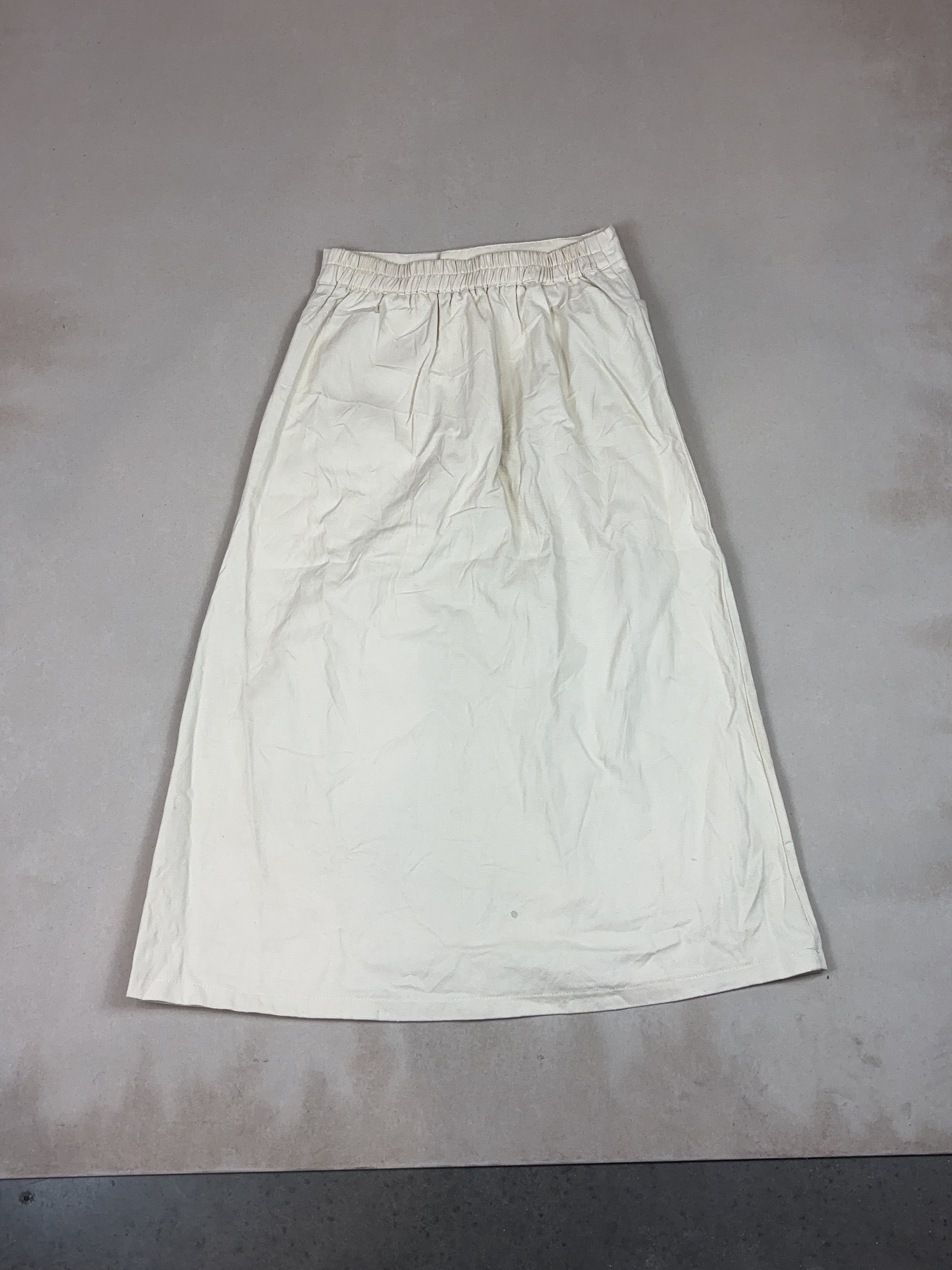 VINTAGE SKIRT - MEDIUM
