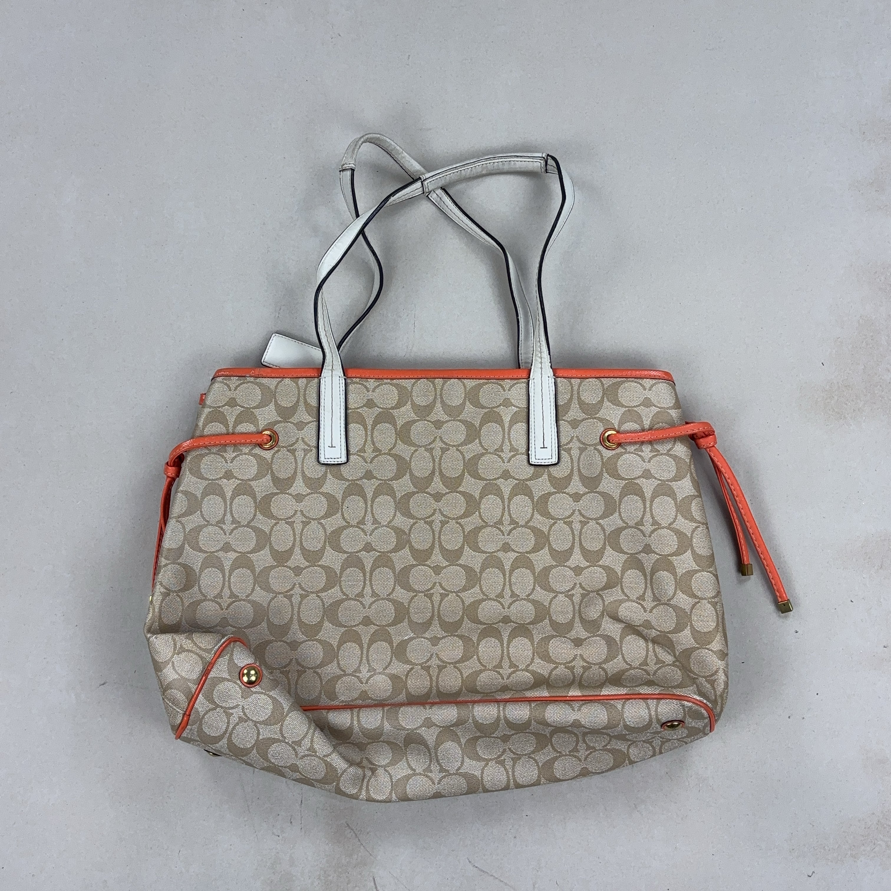 COACH HANDBAG - LARGE