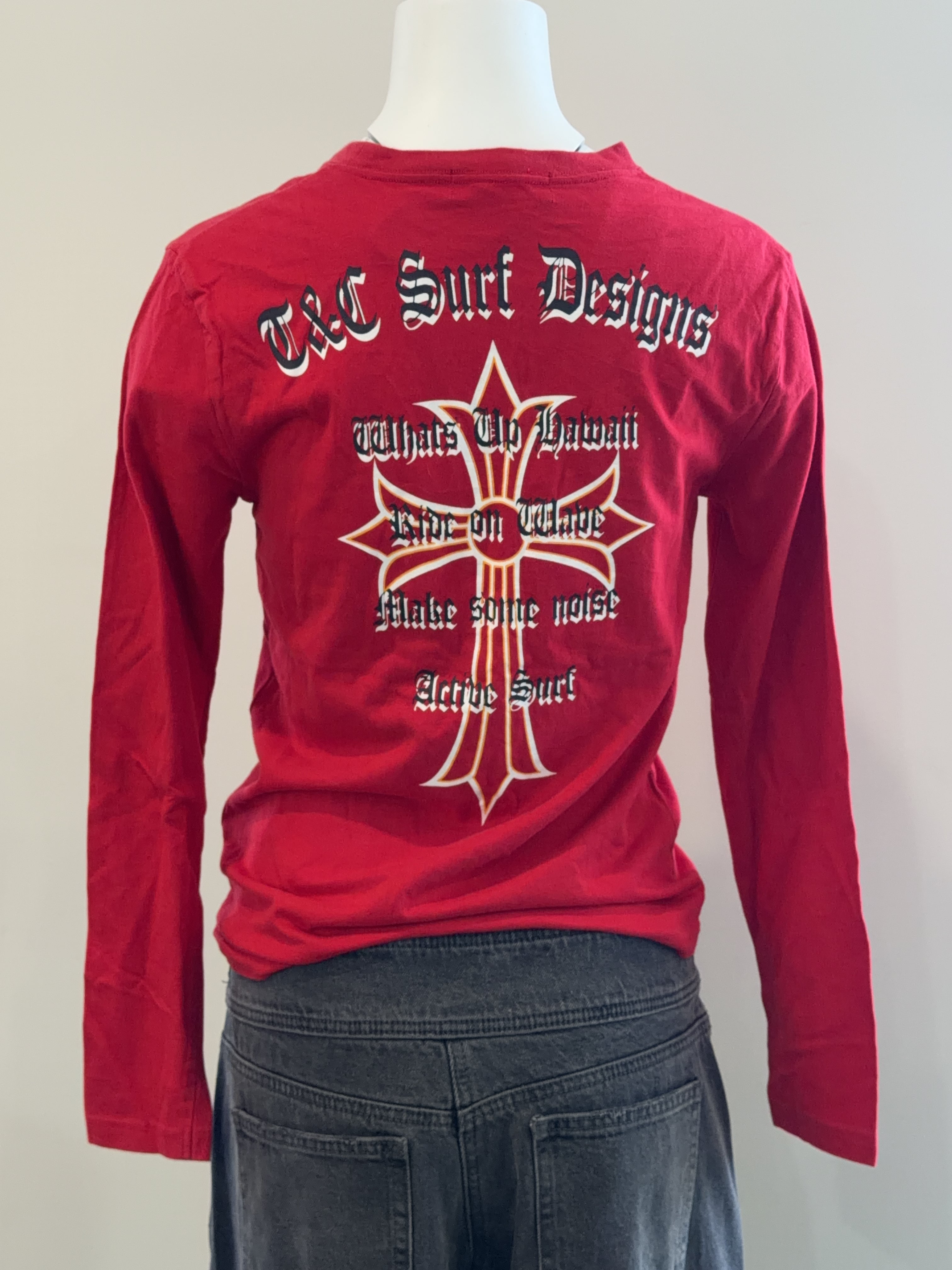 T&C SURF DESIGNS LONG SLEEVE - SMALL
