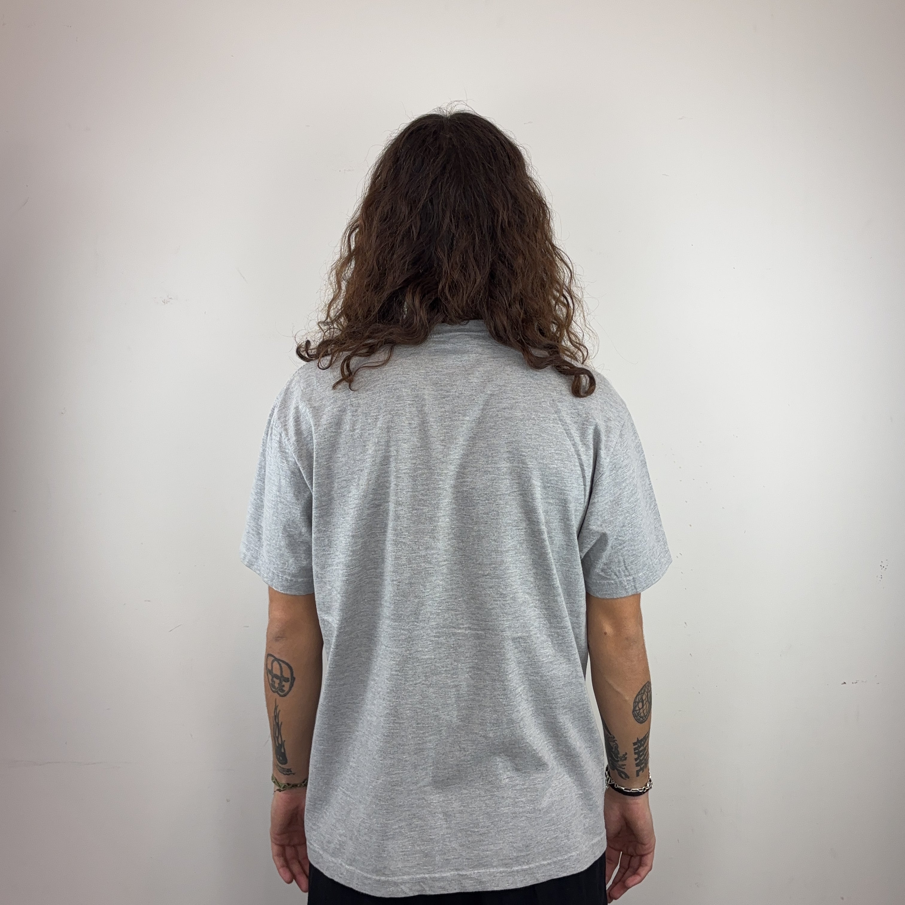 OLD NAVY TEE - MEDIUM