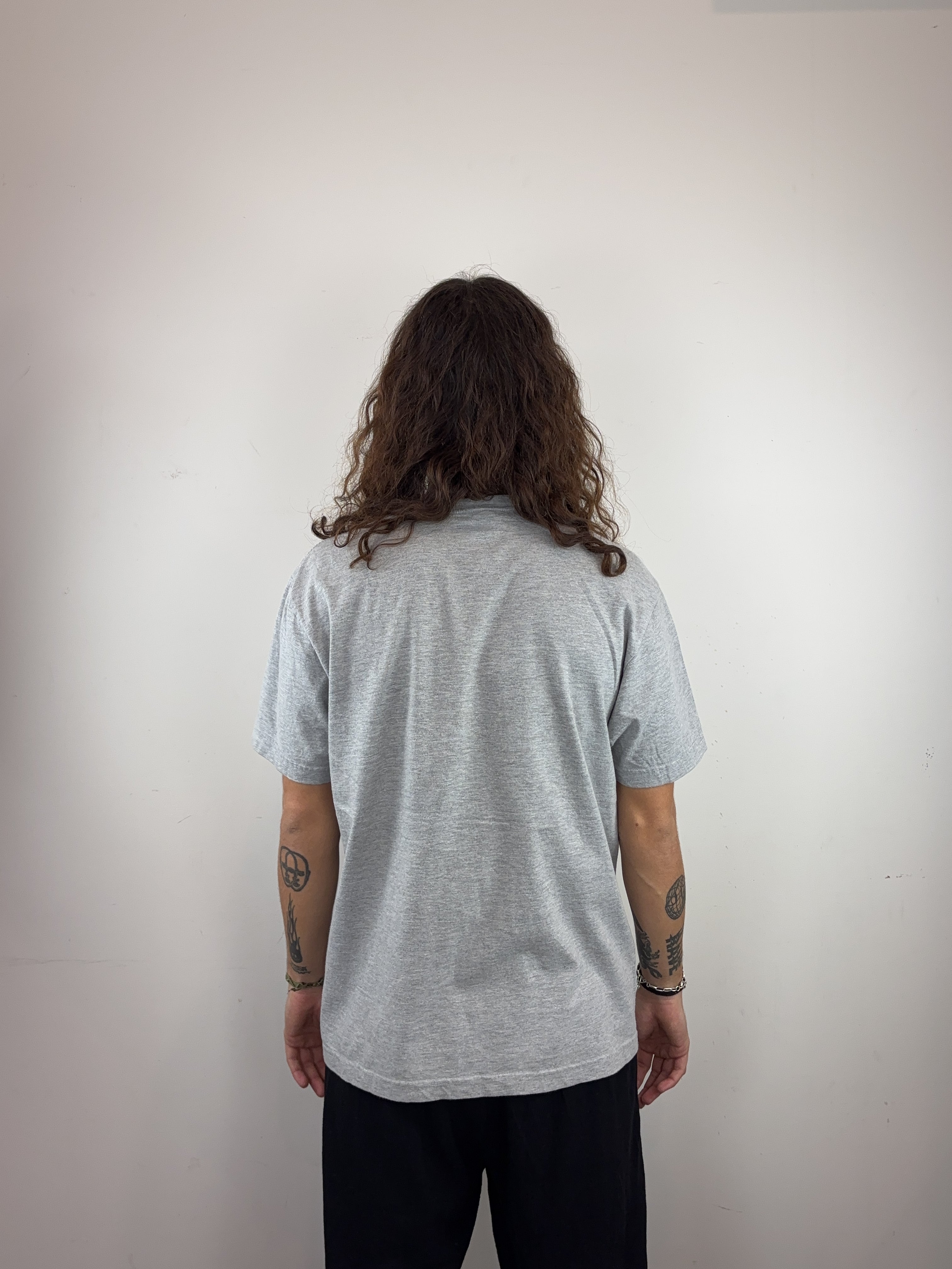 OLD NAVY TEE - MEDIUM