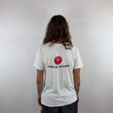 GRAPHIC TEE - MEDIUM
