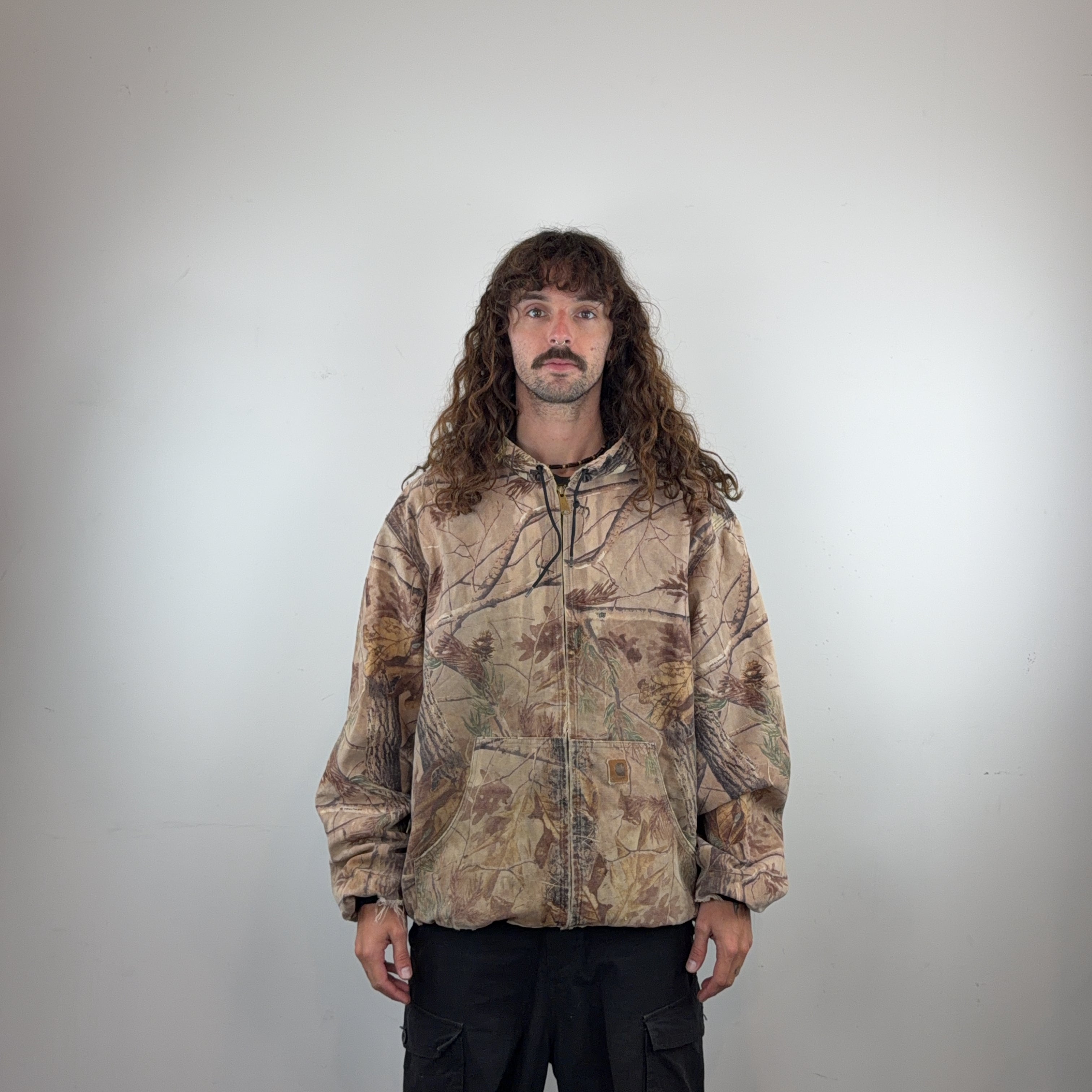 CARHARTT JACKET - LARGE