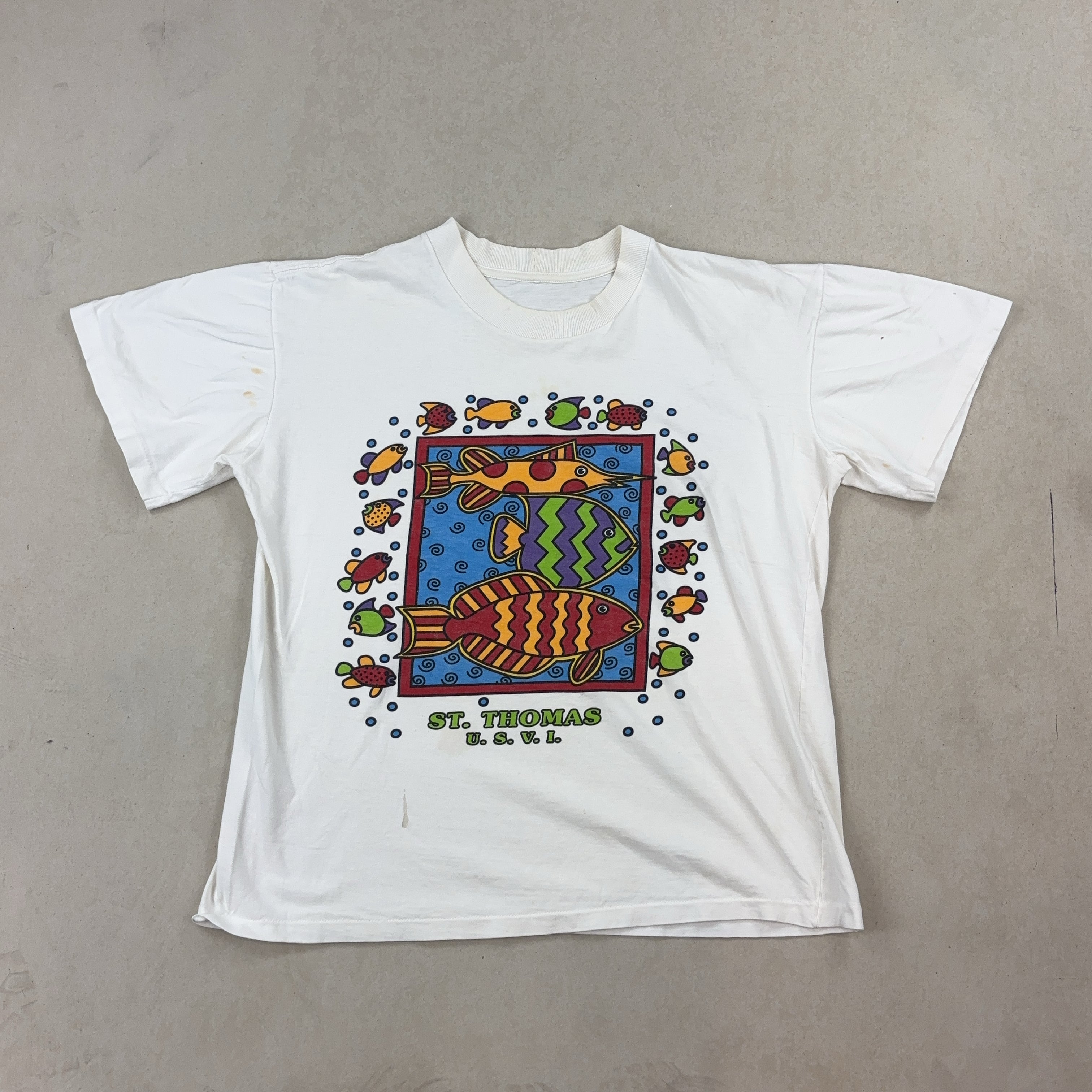 FISH GRAPHIC TEE - MEDIUM