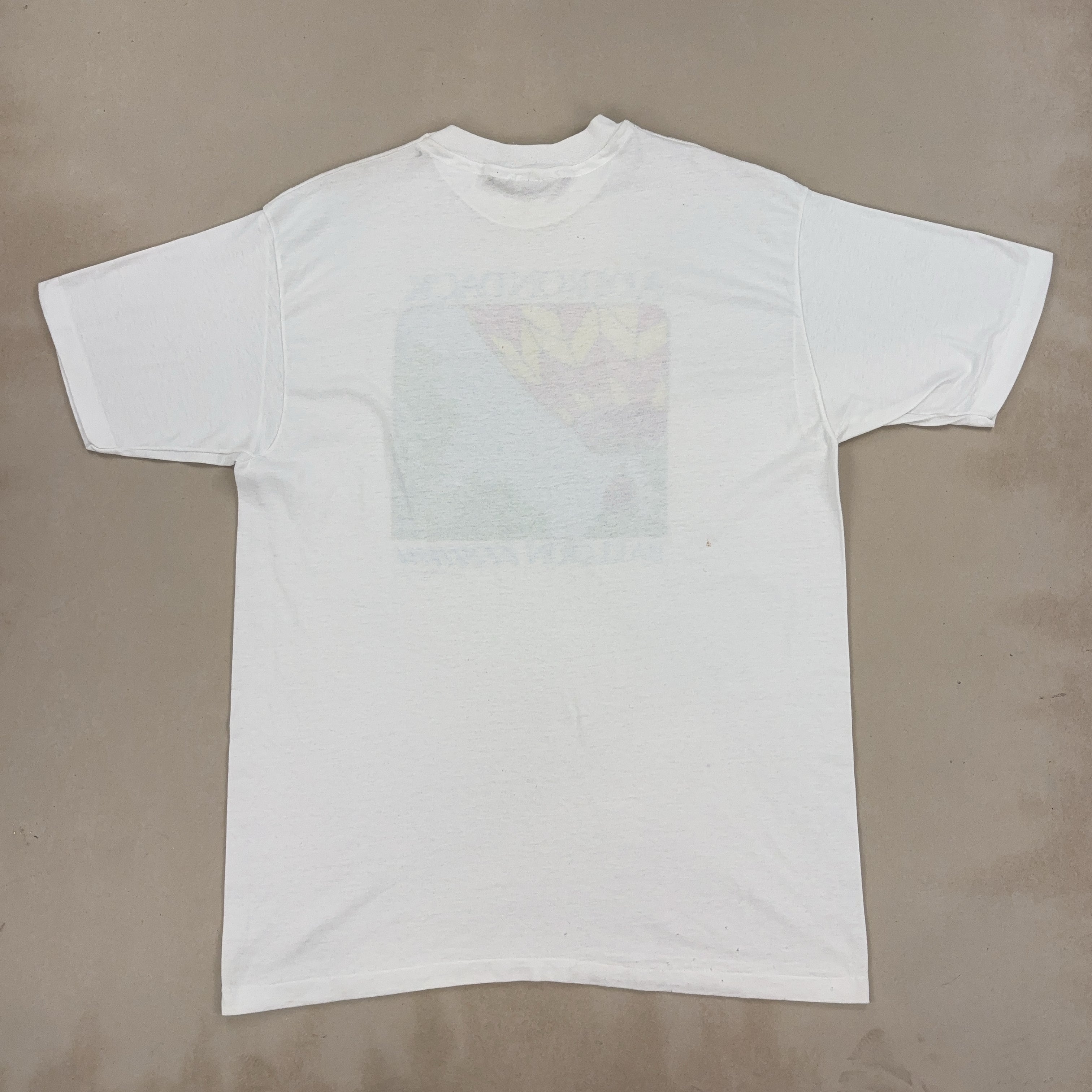 GRAPHIC WHITE TEE - LARGE