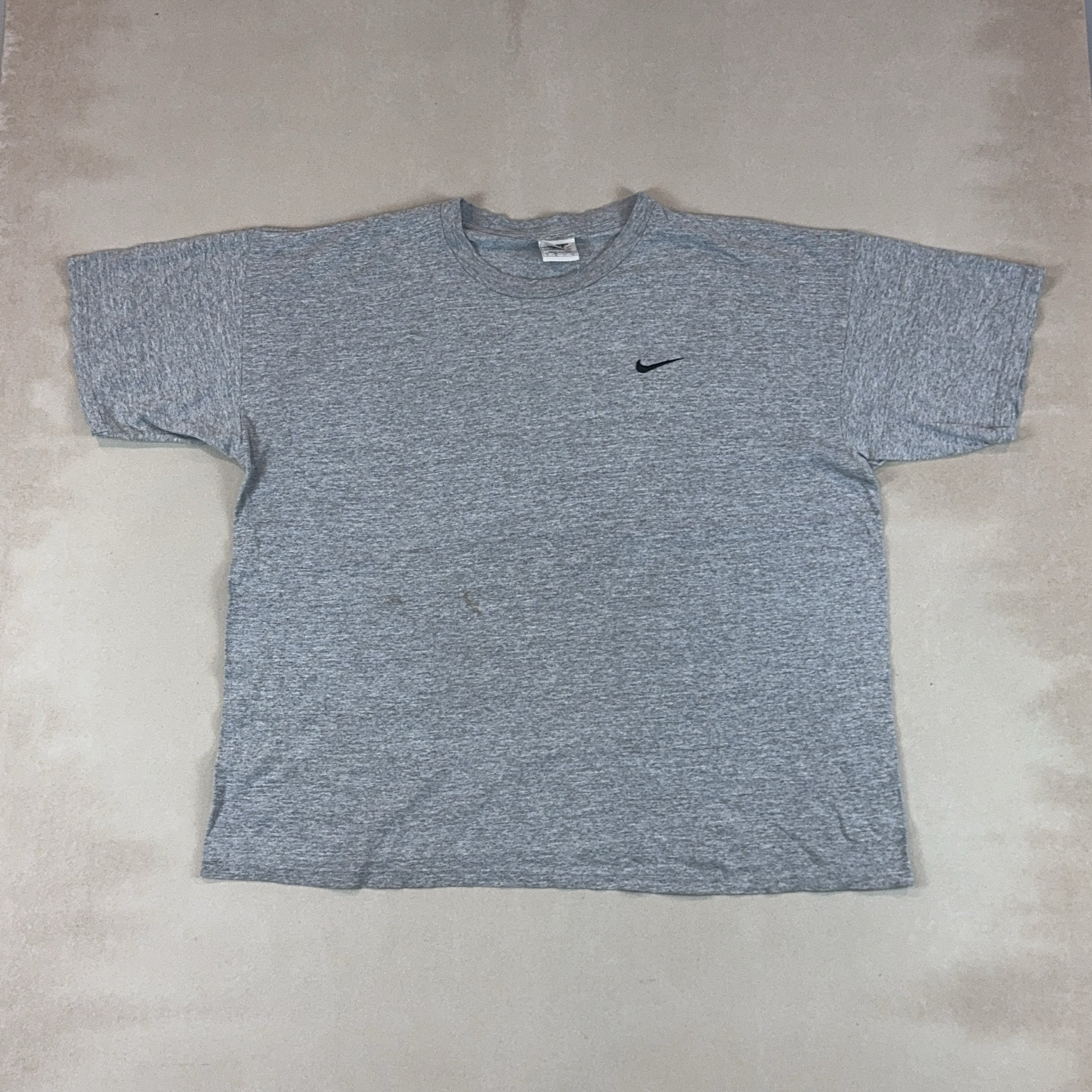 NIKE TEE - 2X LARGE