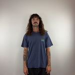 QUIKSILVER TEE - MEDIUM