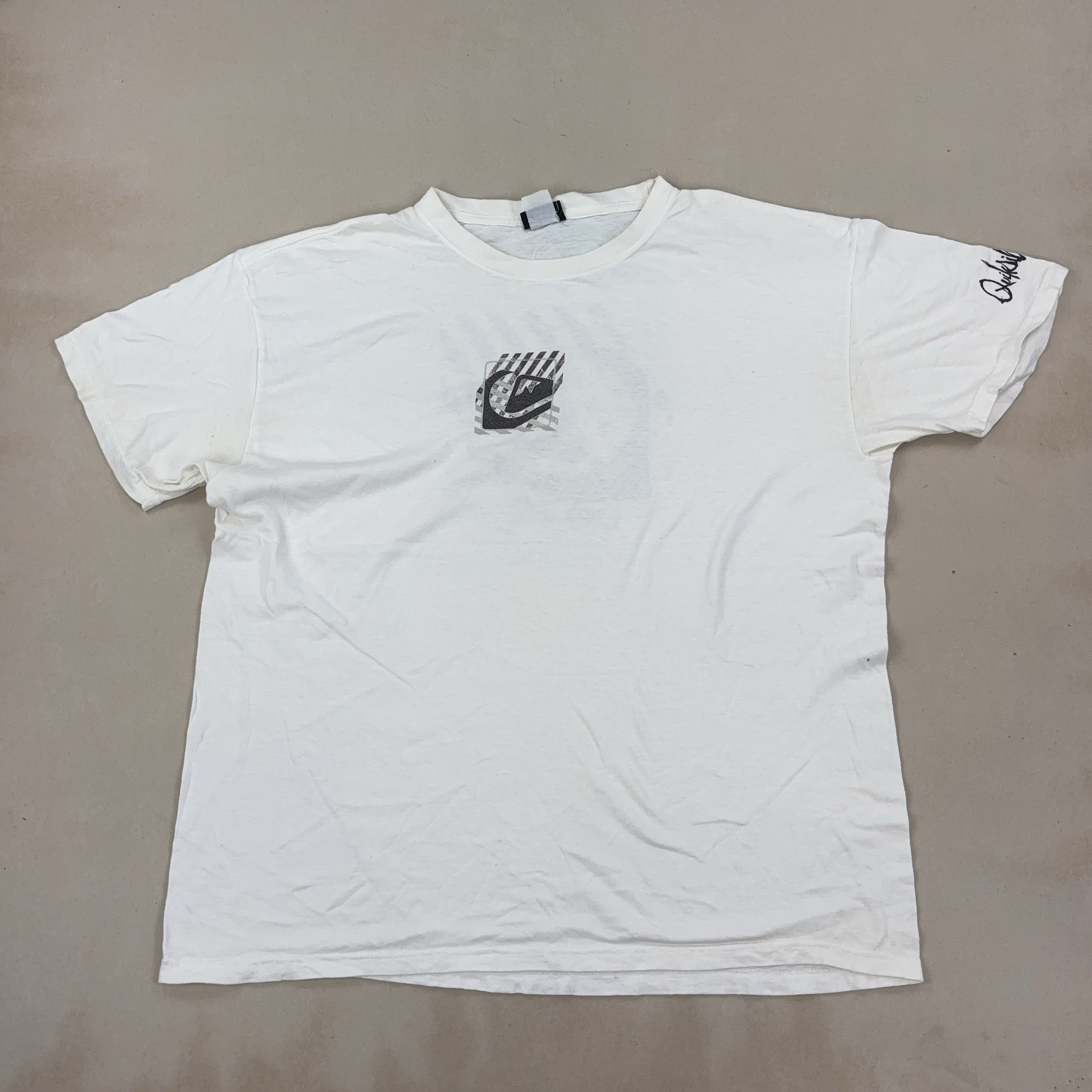 QUIKSILVER TEE - LARGE