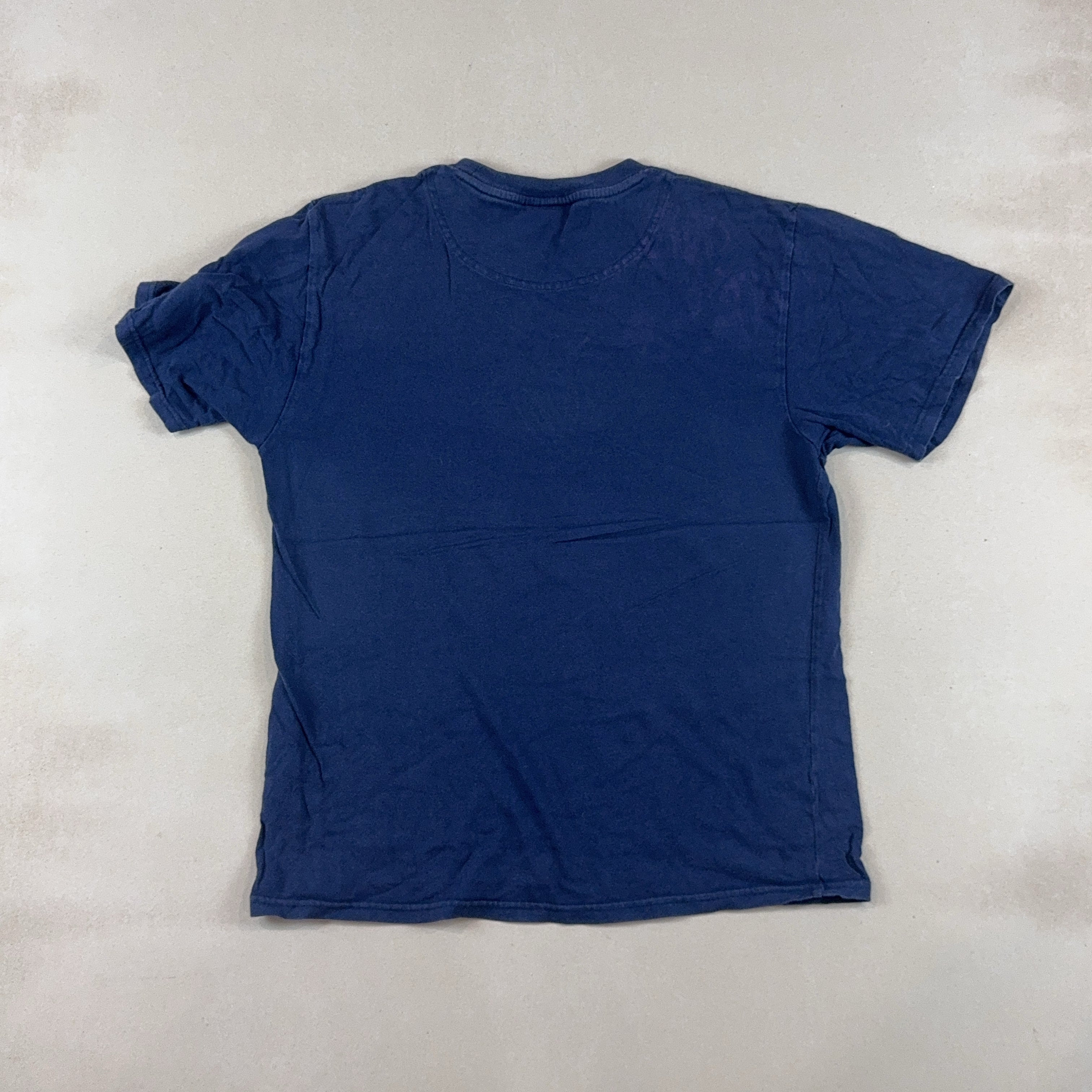 NIKE TEE - MEDIUM