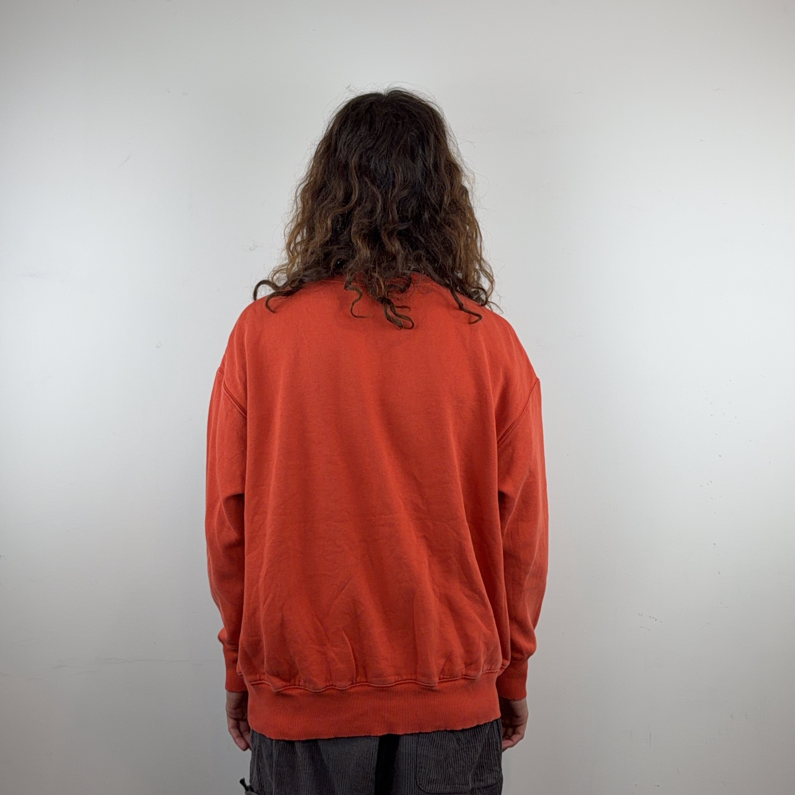 NIKE CREW - MEDIUM