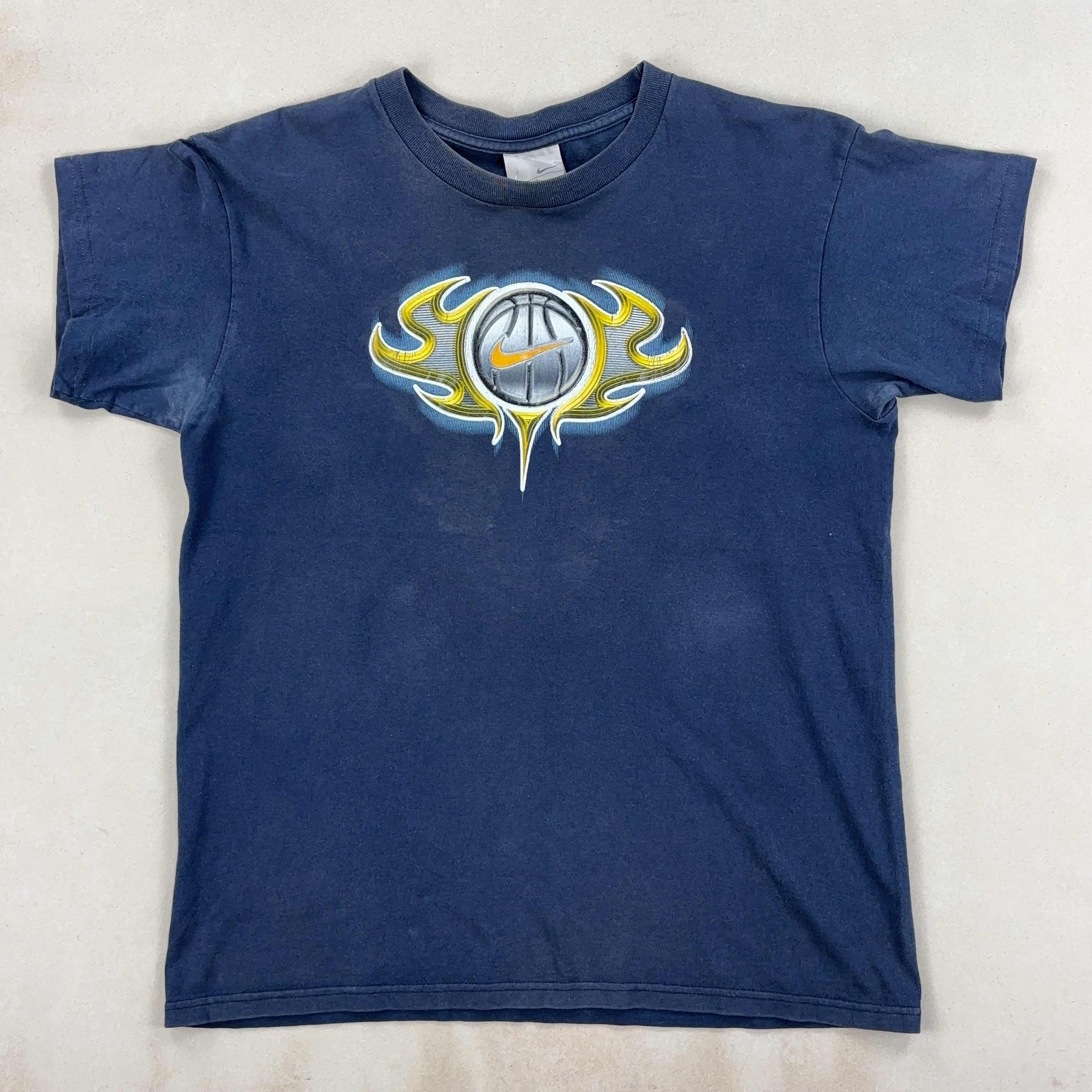 NIKE TEE - SMALL