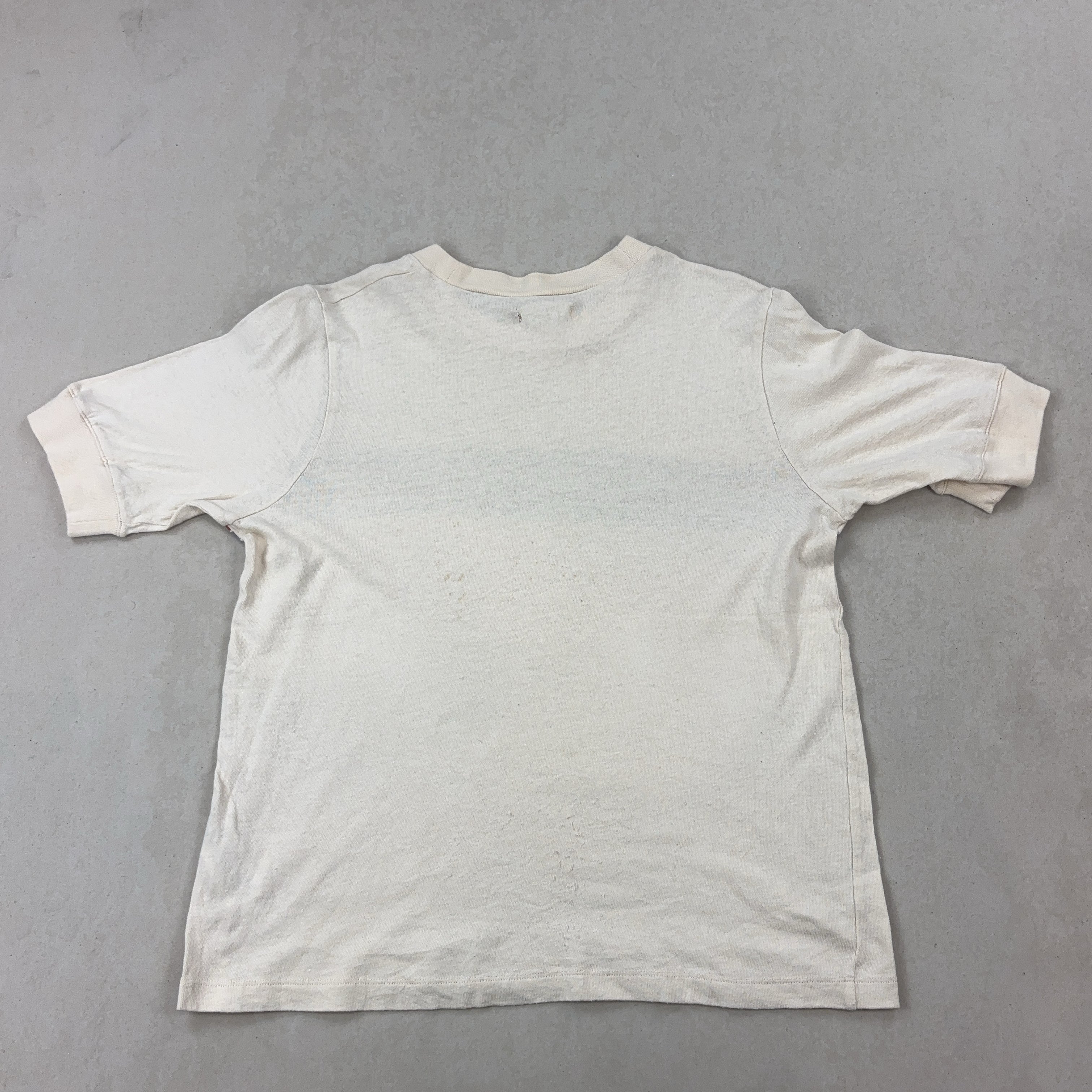 VINTAGE TEE - MEDIUM