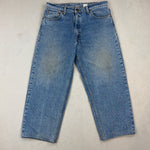 LEVI'S JEANS - MEDIUM