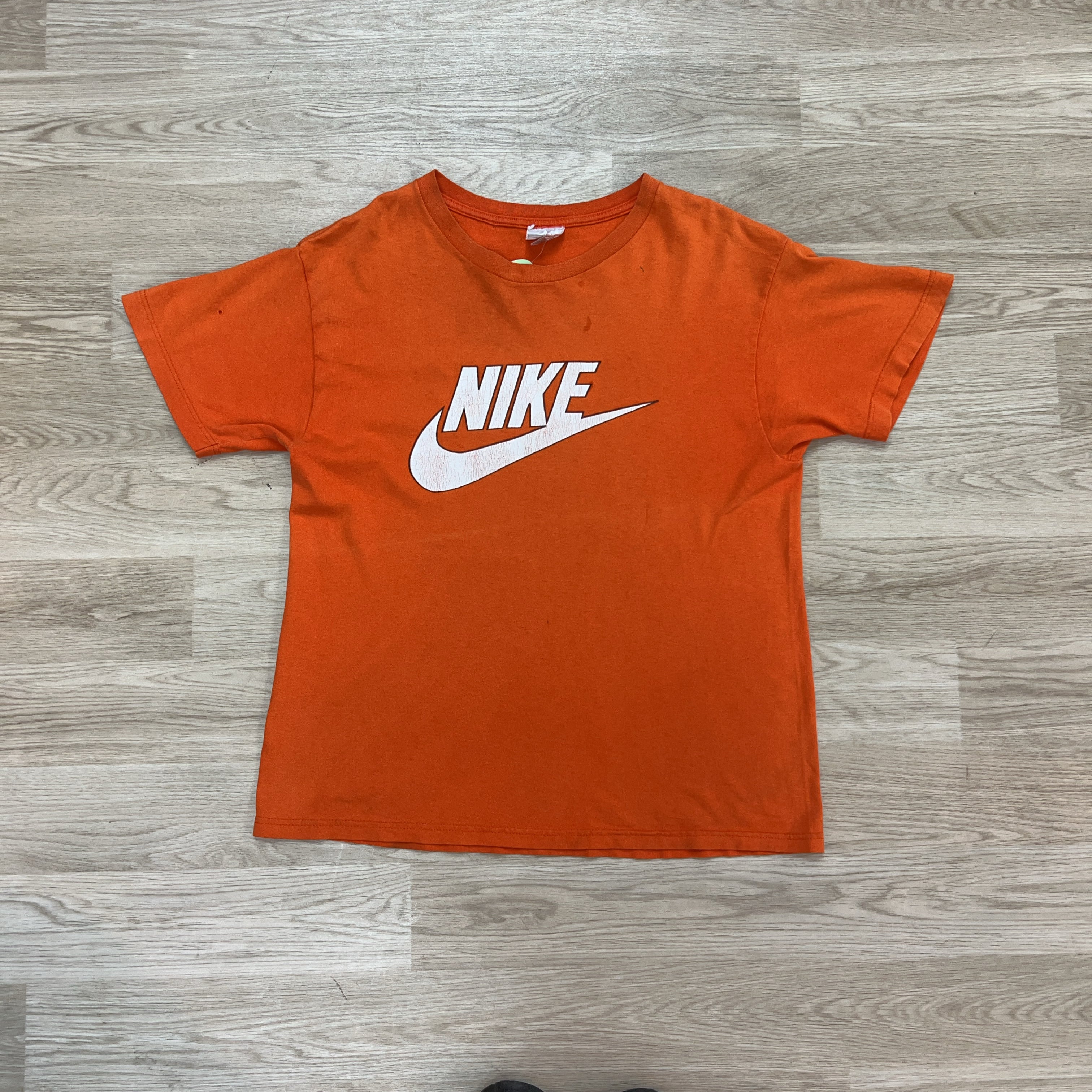 NIKE TEE - X LARGE