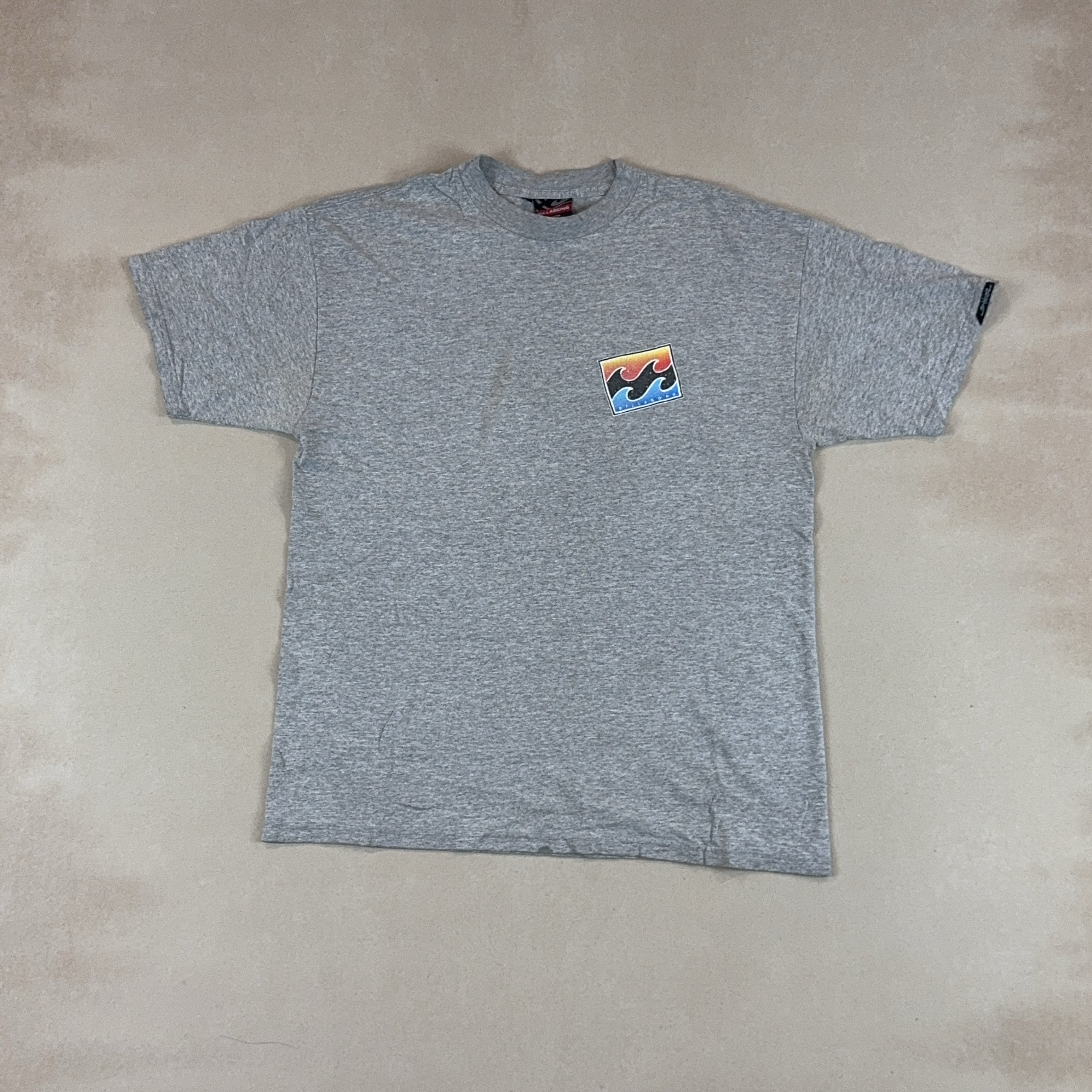 BILLABONG TEE - MEDIUM