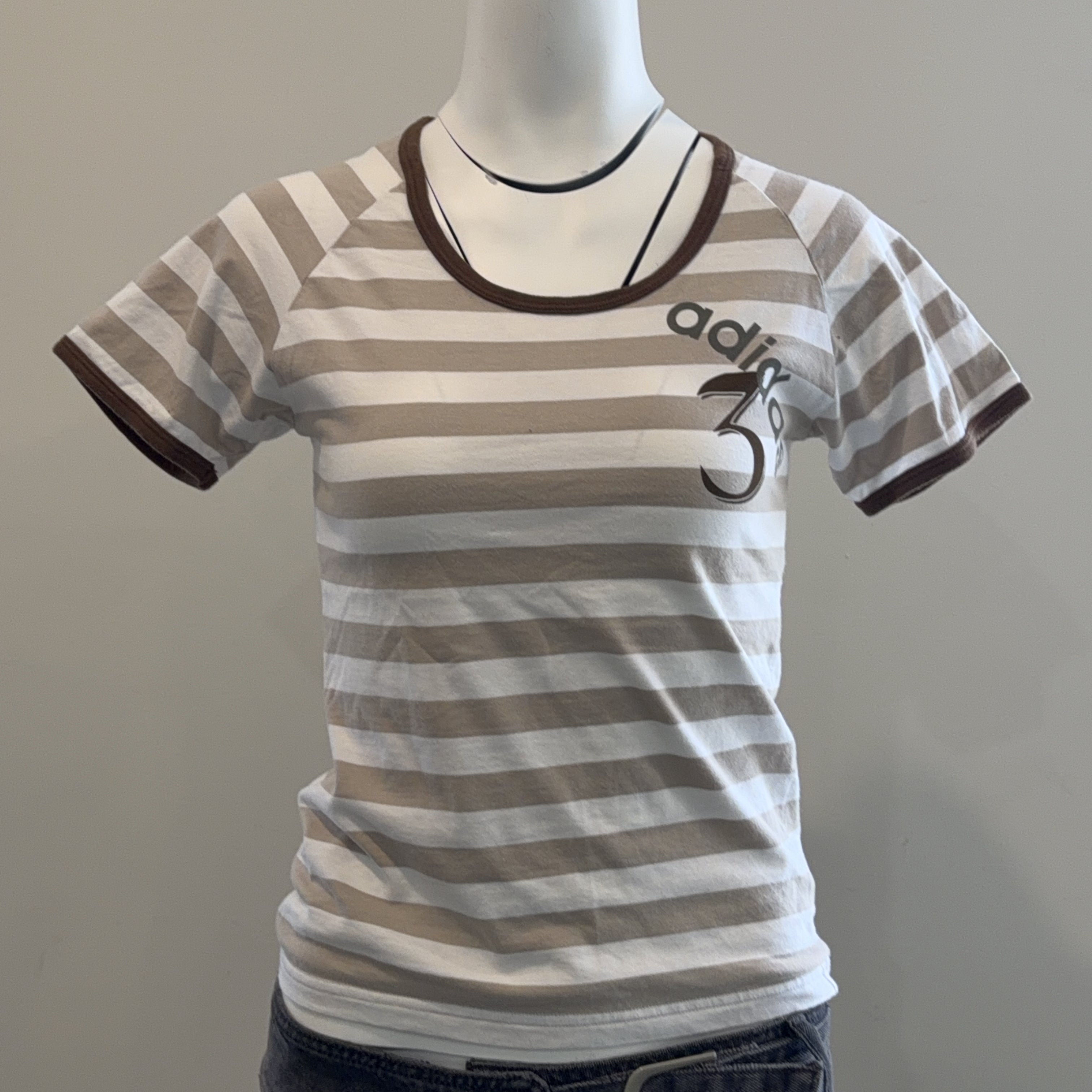 ADIDAS TEE - 10