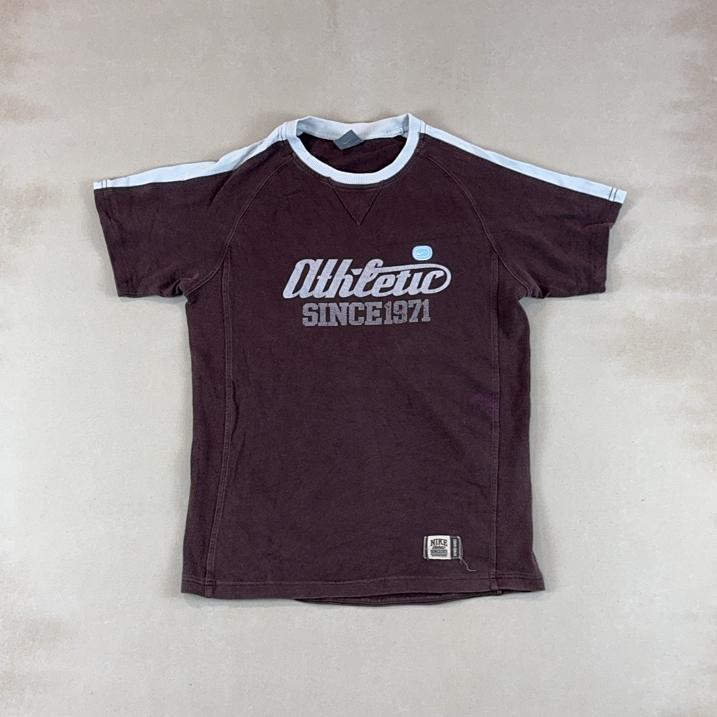 NIKE ATHLETIC TEE - SMALL
