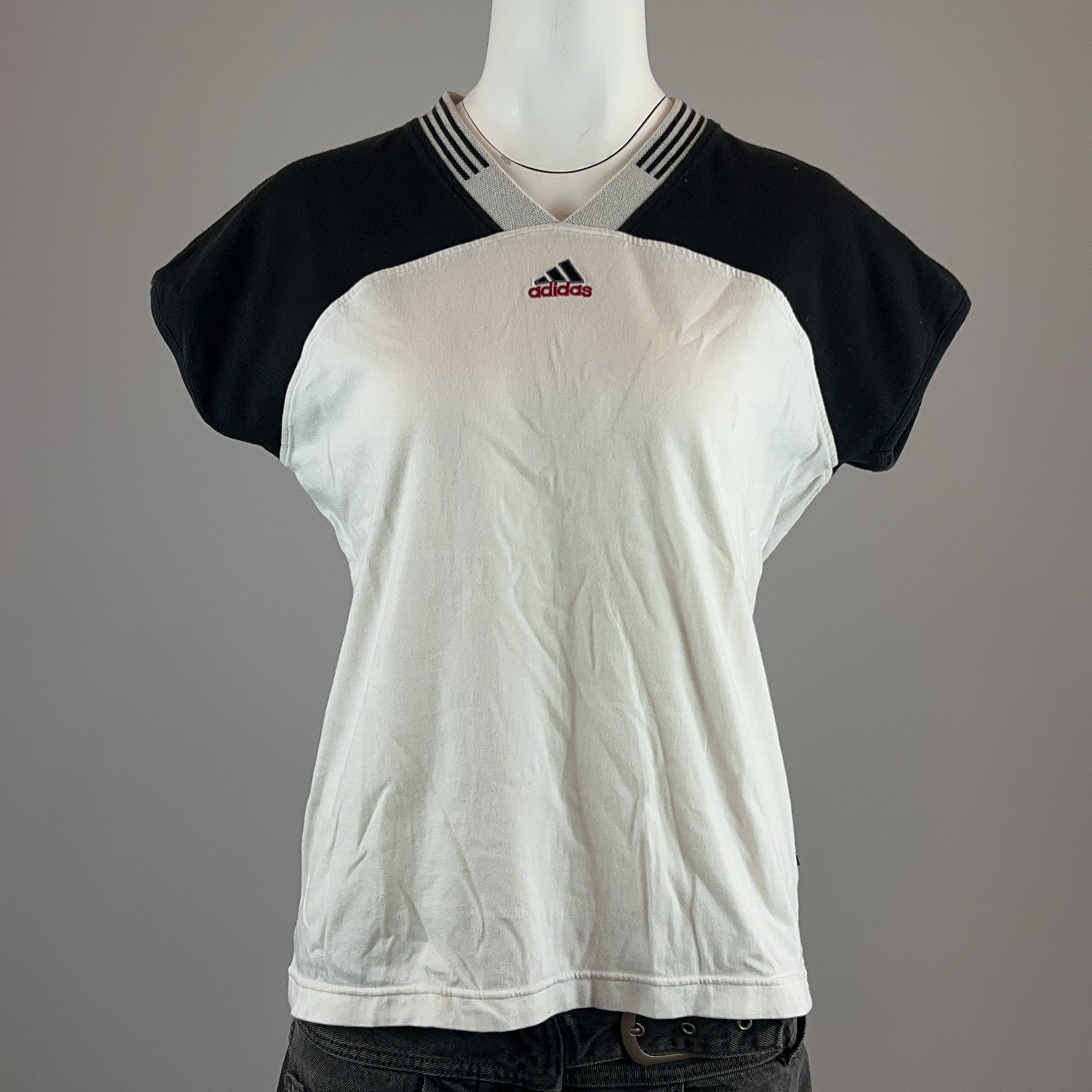 ADIDAS TOP - LARGE