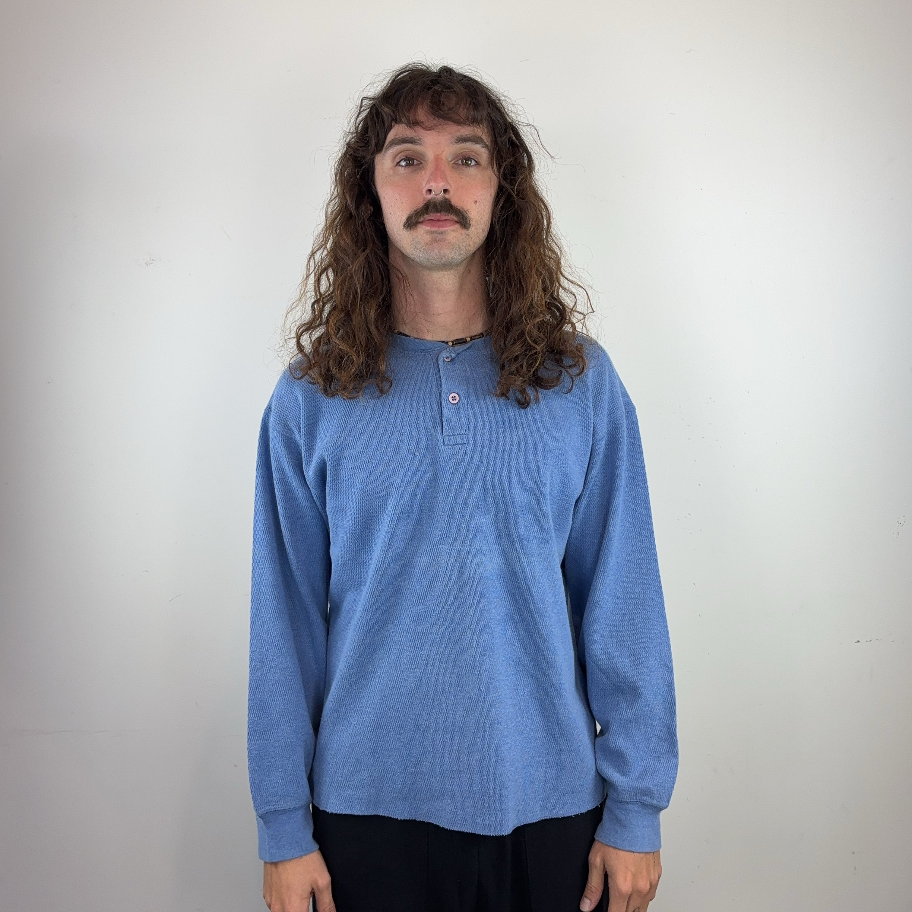 OLD NAVY LONG SLEEVE - MEDIUM