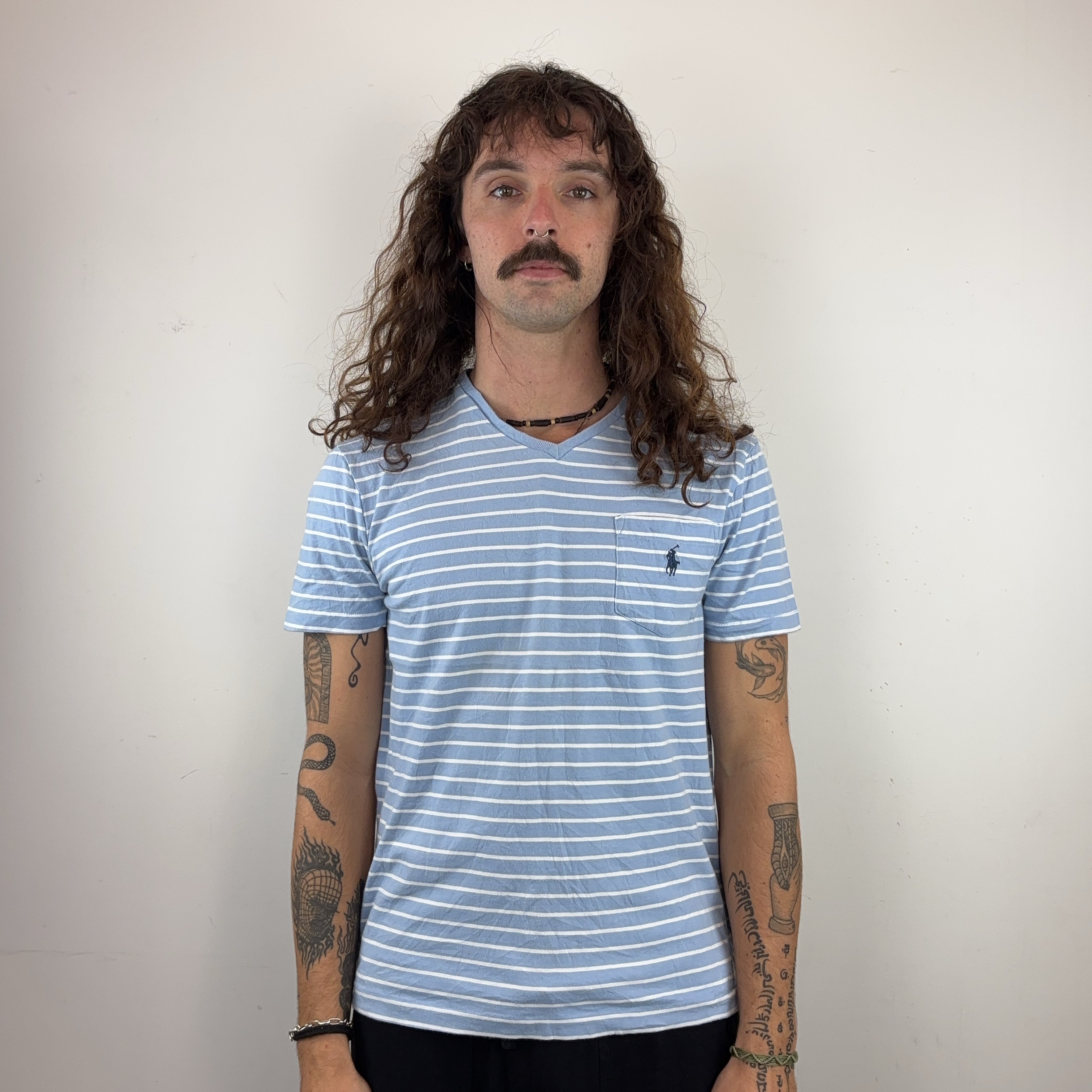 RALPH LAUREN V-NECK TEE - SMALL